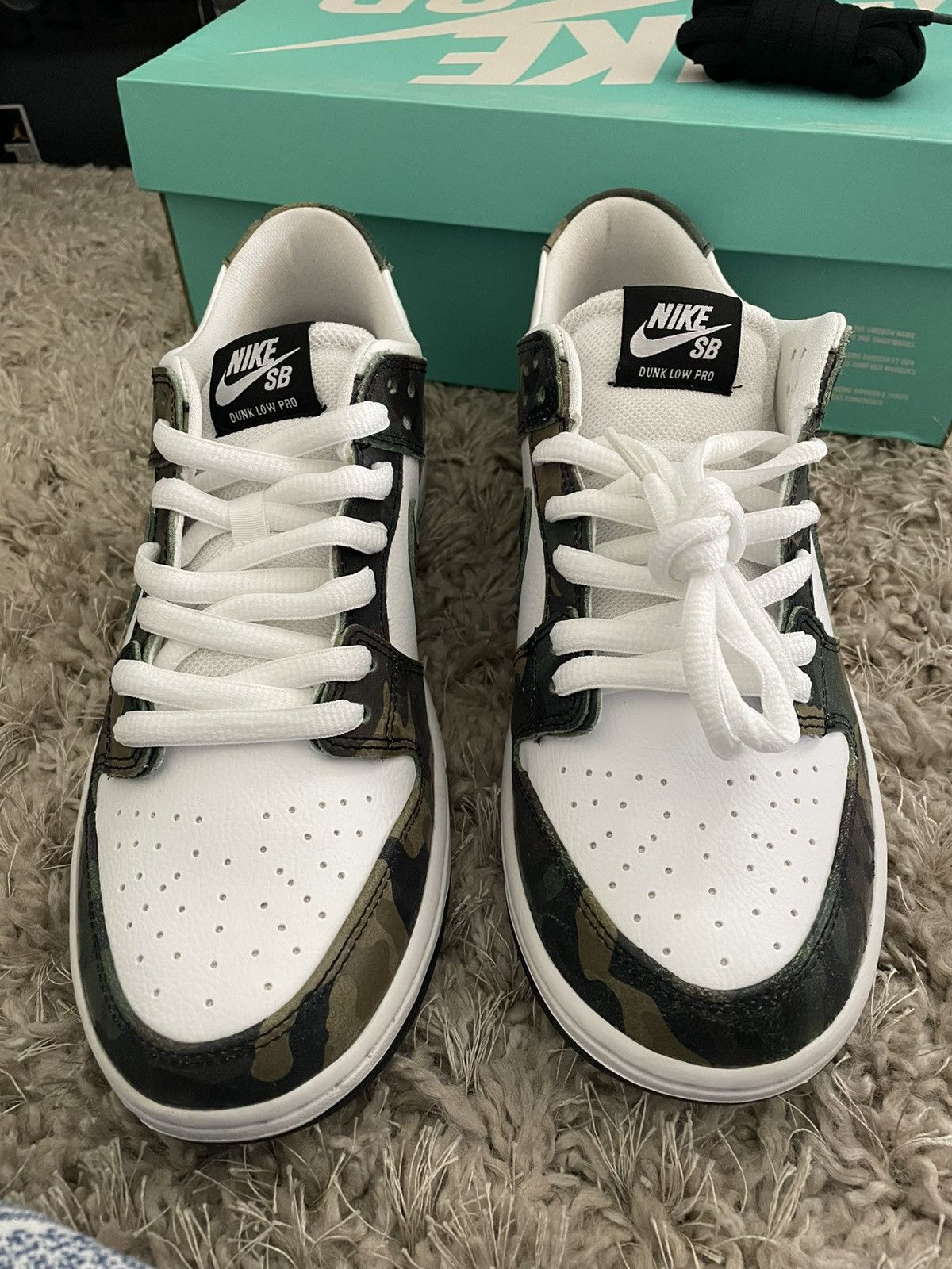 Nike SB Nike Zoom Dunk Low SB Pro Camo Size US 10 / EU 43 - 4 Thumbnail