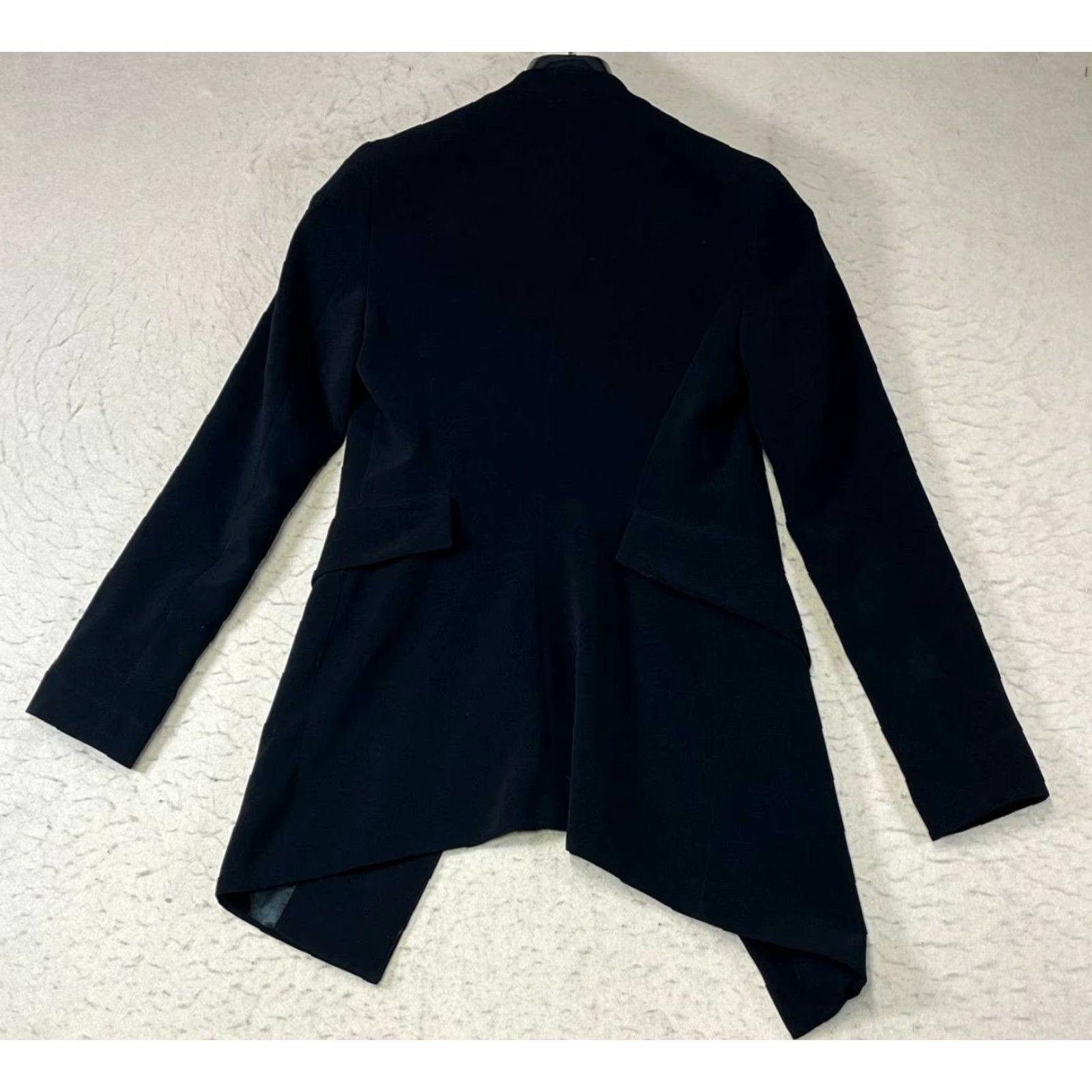 Zara ZARA Black Open Hem Asymmetrical Blazer Size XS Size XS / US 0-2 / IT 36-38 - 2 Thumbnail