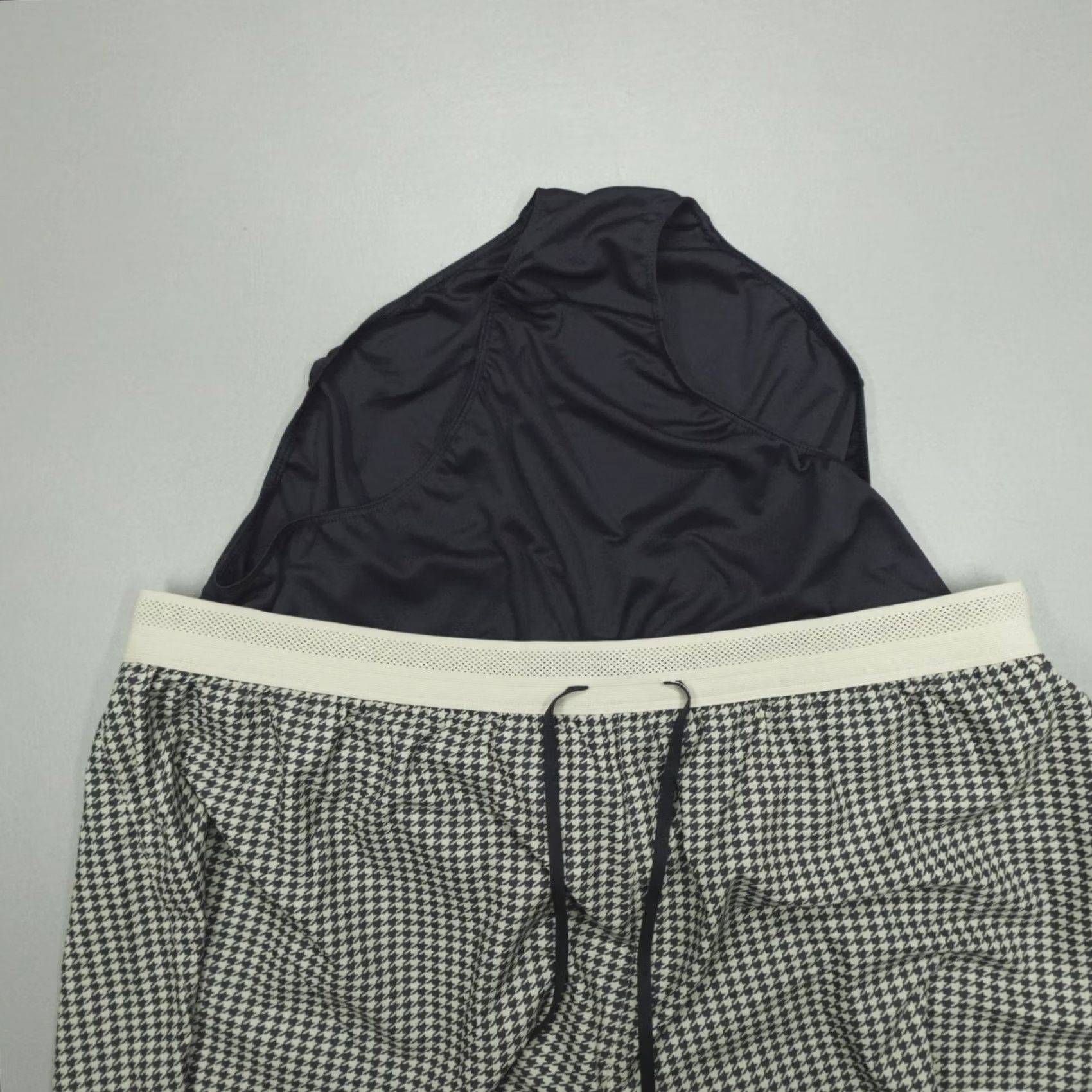 Puma PUMA X SAYSKY Running Lined Shorts Men's 2XL Houndstooth Print Multicolor athletic Moisture Wicking Drawstring Pockets Reflective 526958 71 Size US 39 - 7 Thumbnail