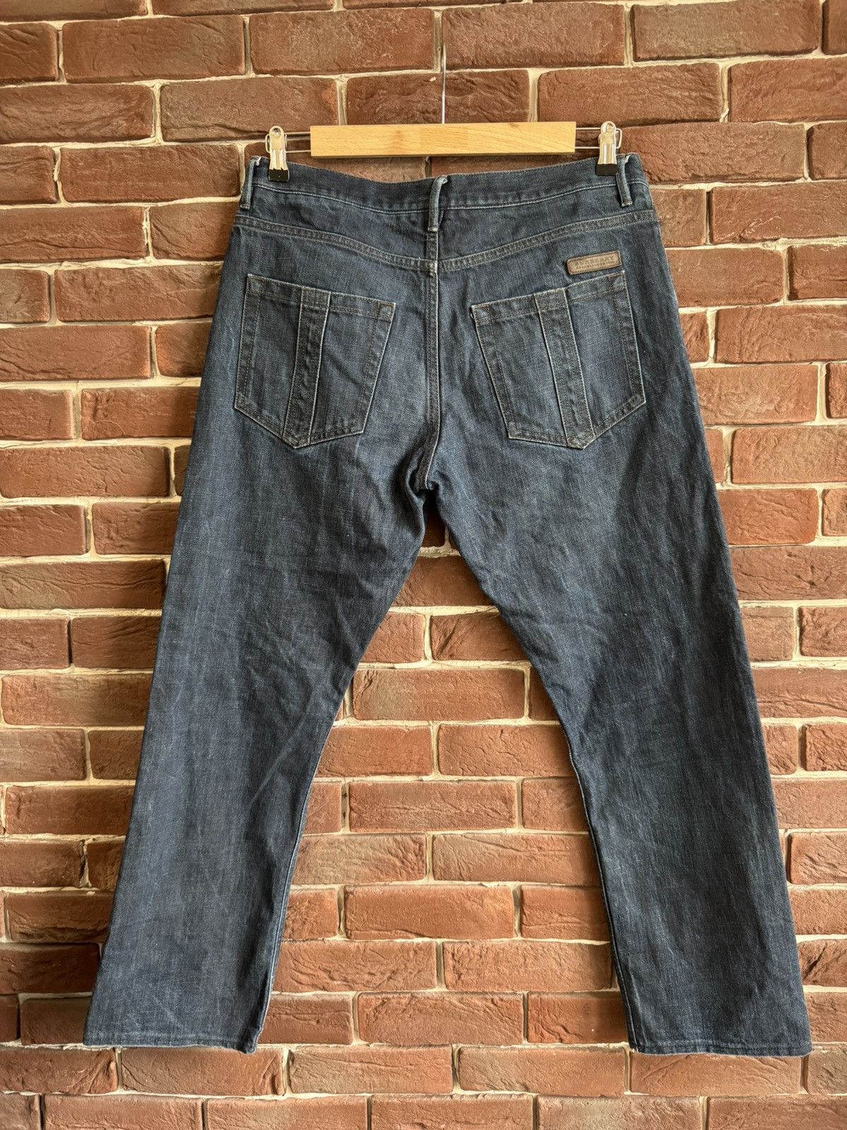 Burberry BURBERRY SWAINE Tapered Leg DENIM JEANS Pants 33x32 Blue Size US 33 - 1 Thumbnail