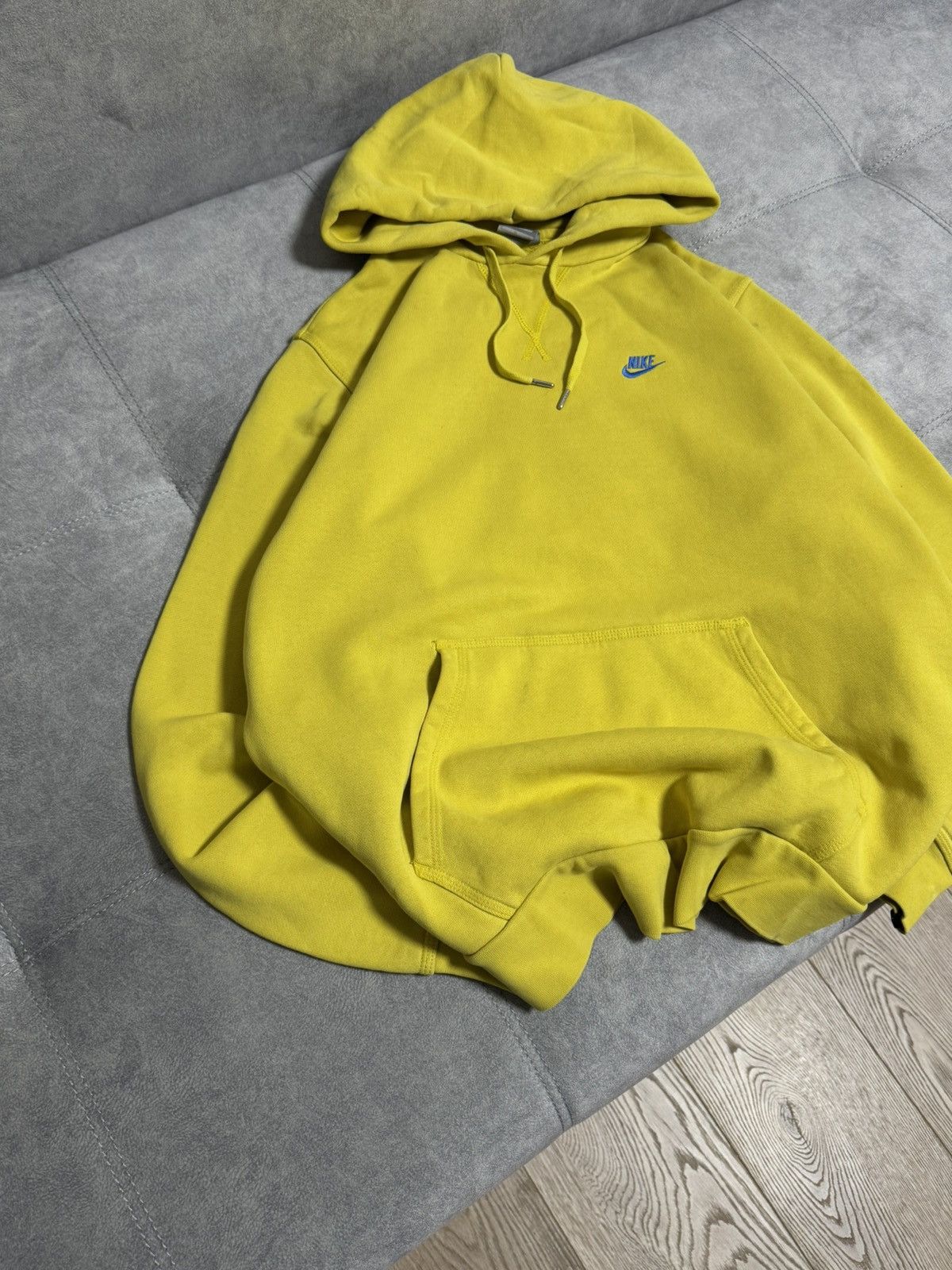 Nike Vintage Nike swoosh oversized Y2K hoodie Size US L / EU 52-54 / 3 - 4 Thumbnail