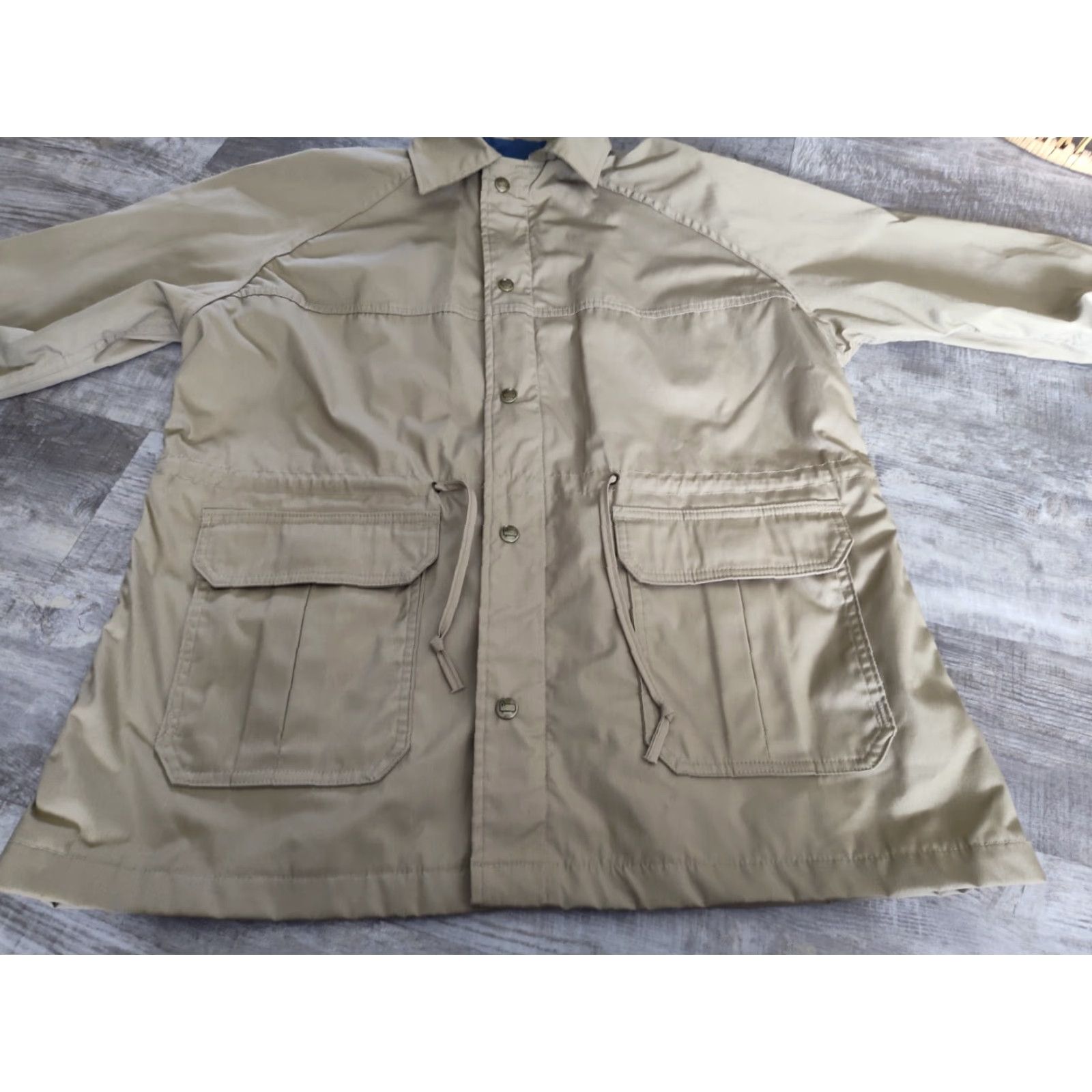 Vintage VINTAGE Woolrich Jacket Parka Barn/Chore Tan Women's L USA 80s Solid Woolrich The Woolrich Woman 6801 Men/Women? Size L / US 10 / IT 46 - 7 Thumbnail