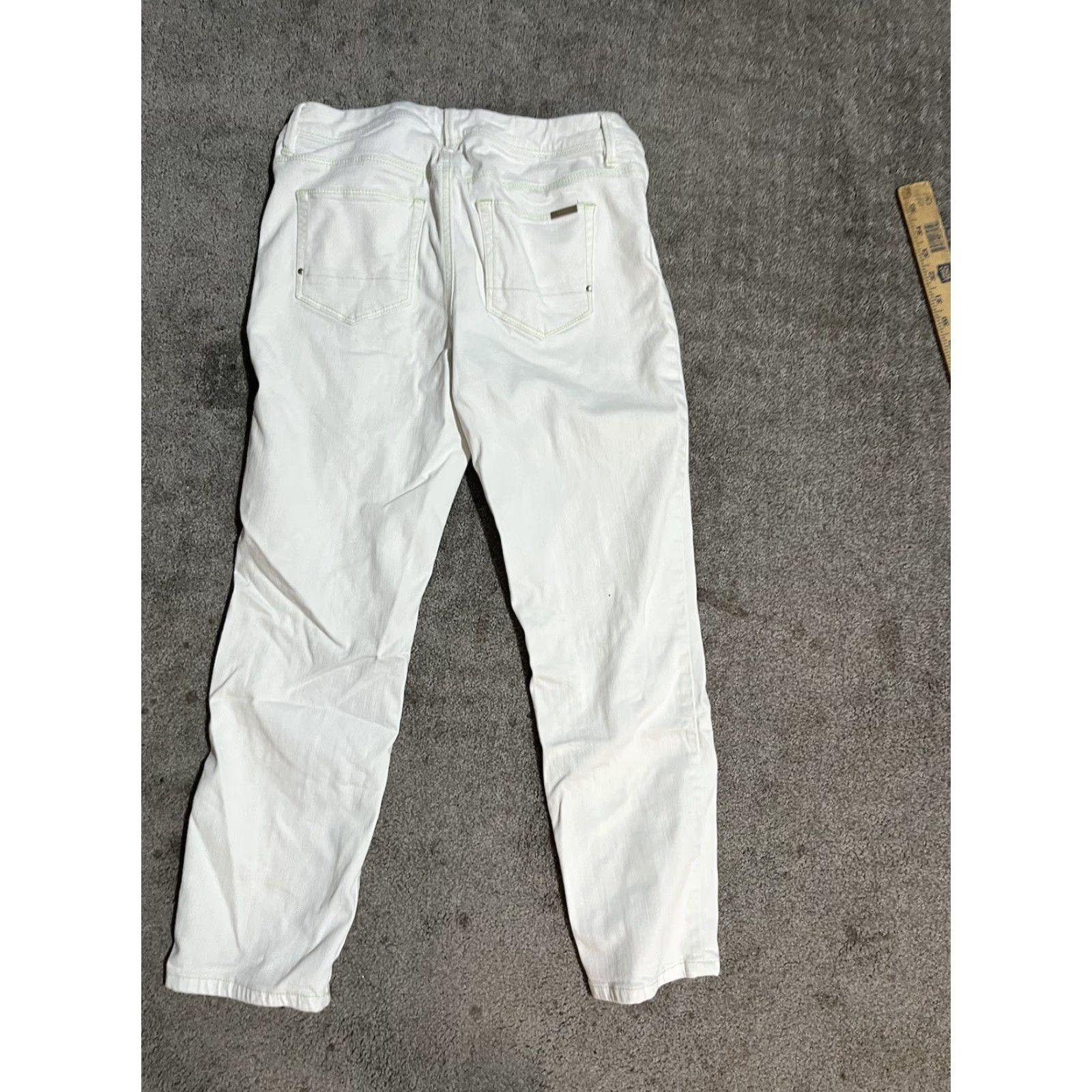 Vintage Chico's Women's So Slimming White Denim Cotton Stretch Ankle Jeans Size 00 Size 24" / US 00 / IT 34 - 3 Thumbnail