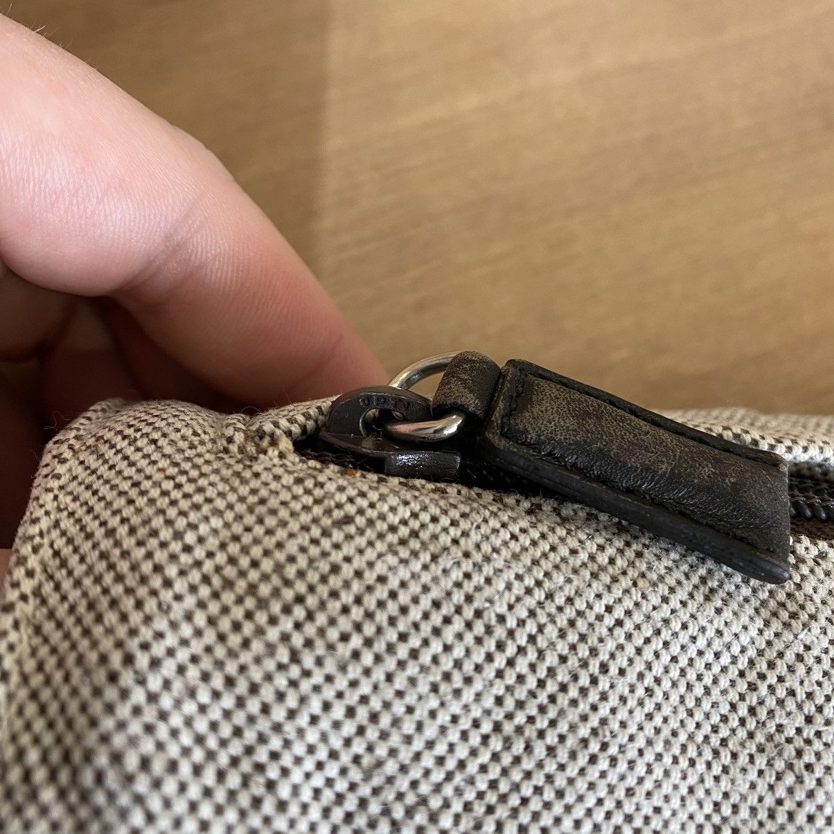 Prada Milano Women's Messenger Mini Bag Authentic 🇮🇹