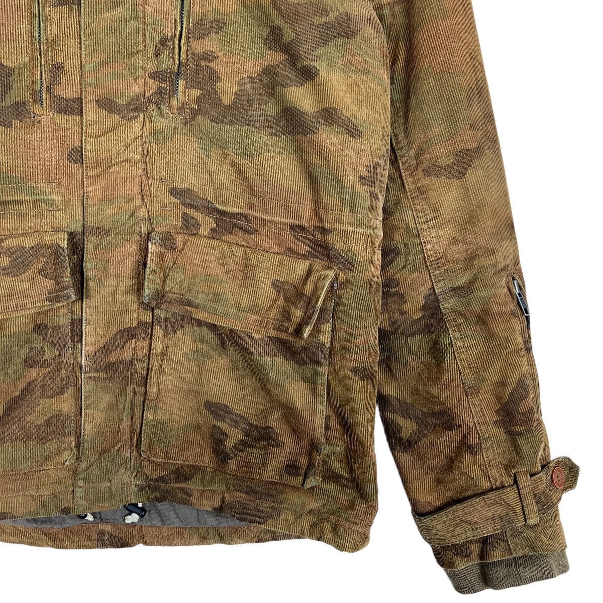 GOODENOUGH 🔥 NO CONCEPT BUT GOOD SENSE WOODLAND CAMO CORDUROY JACKET Size US M / EU 48-50 / 2 - 5 Thumbnail