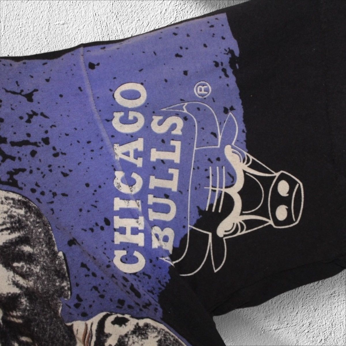Vintage Vintage Michael Jordan Chicago Bulls All Over Print Shirt Size US XL / EU 56 / 4 - 5 Thumbnail
