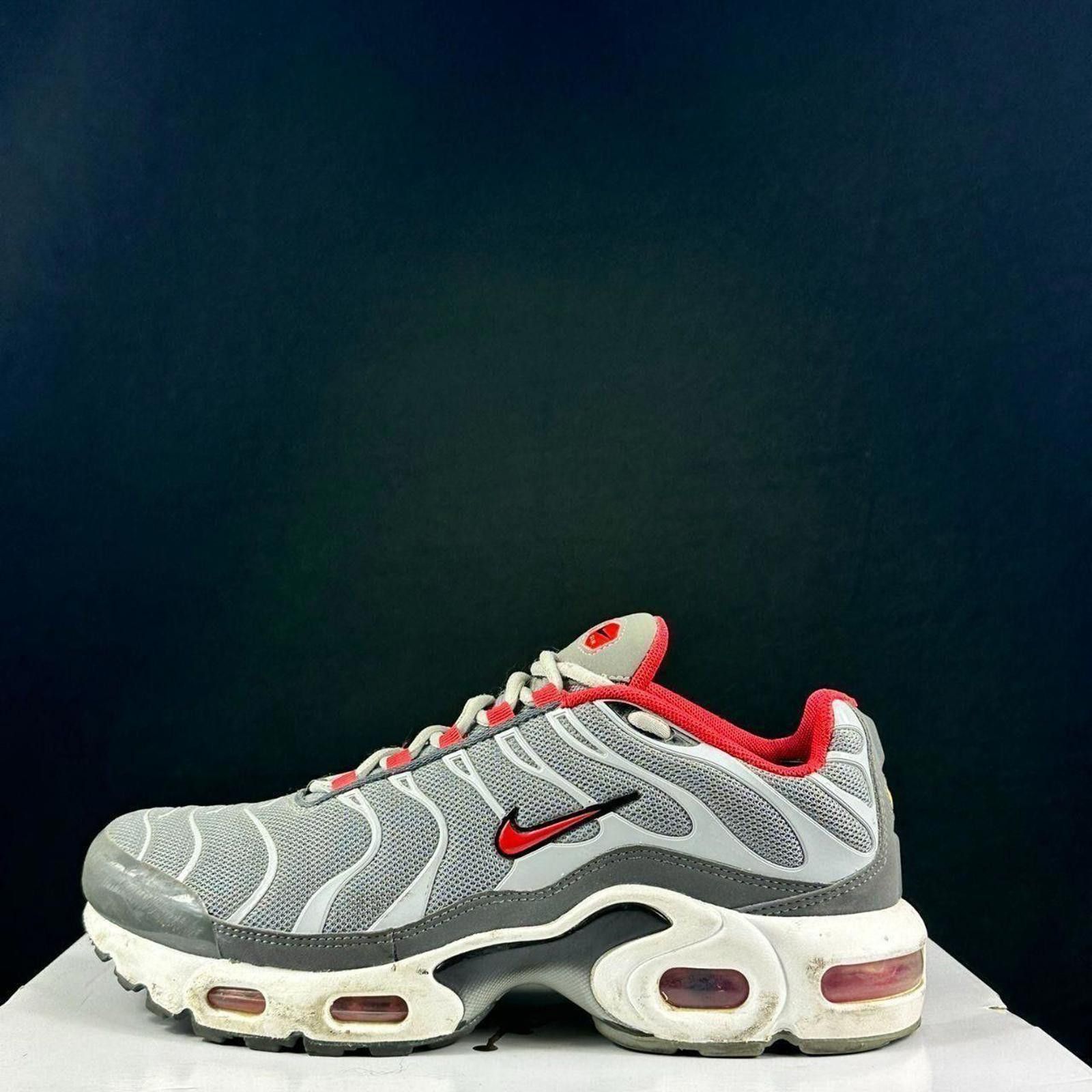 Nike Nike Air Max Plus “Wolf Grey / University Red” — US 7.5 Size US 7.5 / IT 37.5 - 1 Thumbnail
