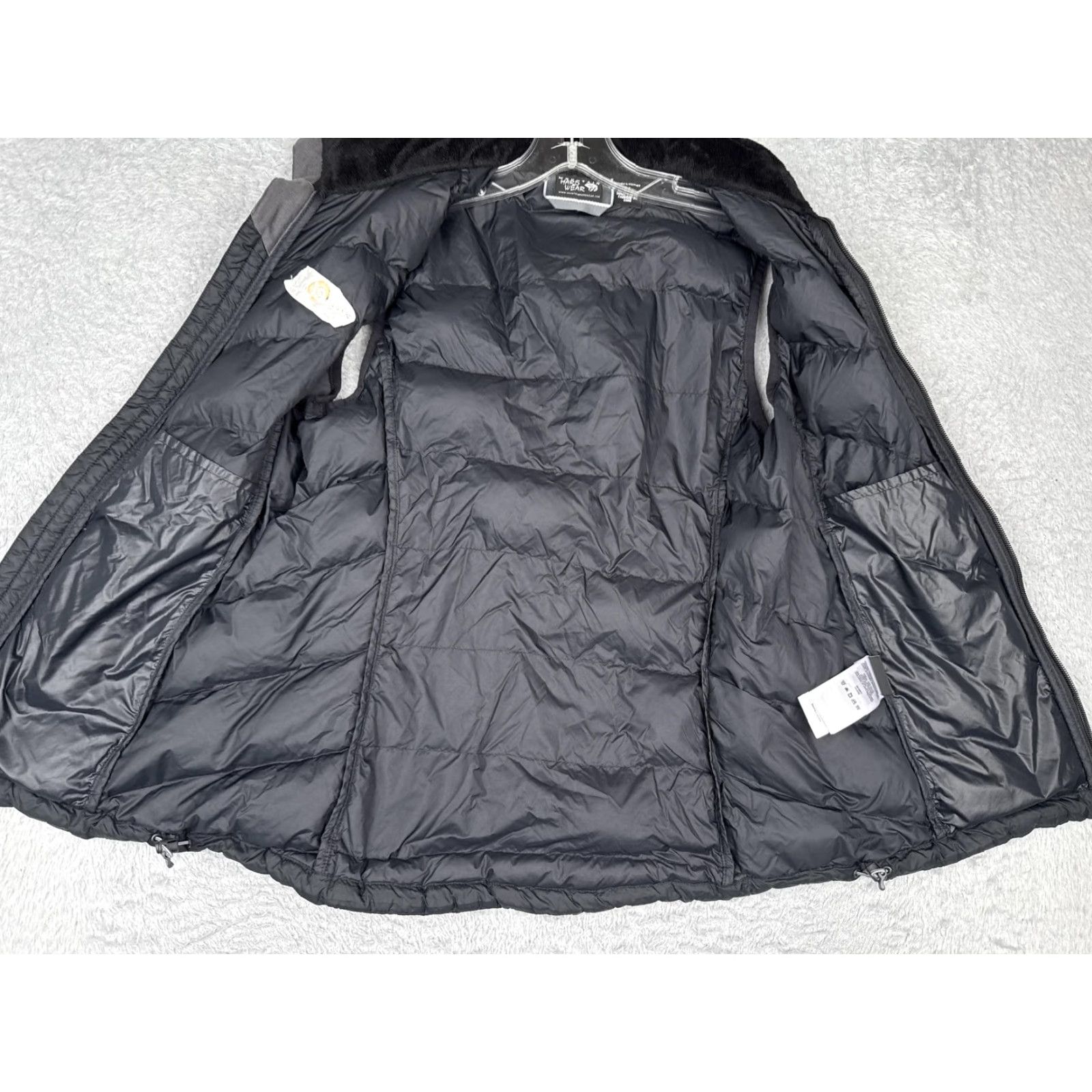 Mountain Hardwear VINTAGE? No — Mountain Hardwear Vest Women Small Black Down Puffer Quilted Zip Eagle Lake Logo Size S / US 4 / IT 40 - 3 Thumbnail