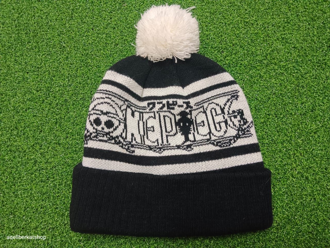 One Piece ONE PIECE Japan Anime #1 World Beanie Size ONE SIZE - 2 Thumbnail