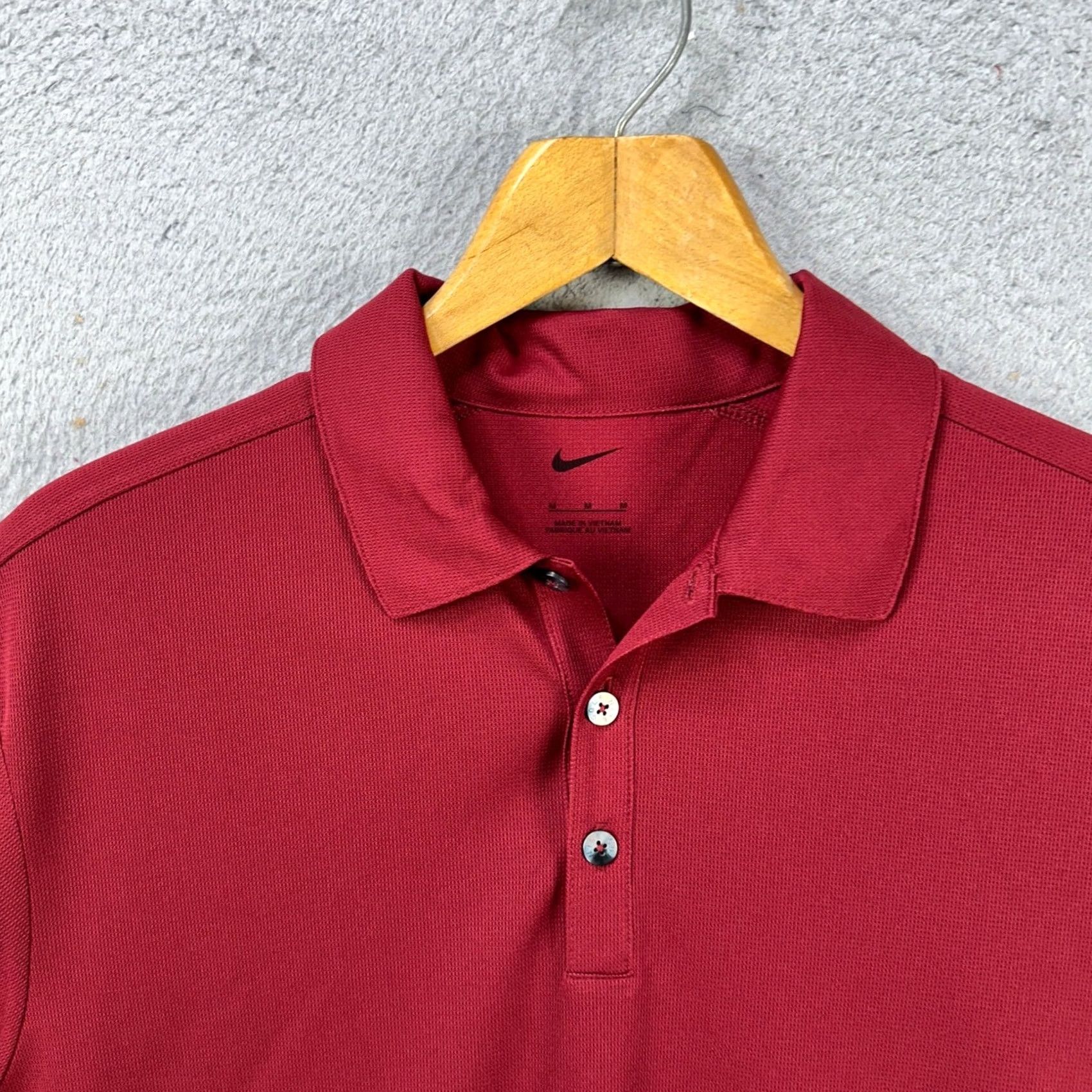 Nike Nike Golf Polo Shirt Mens Medium Maroon Short Sleeve Athletic NEW Casual Outdoor Rugby Golf Shirt Mens Size US M / EU 48-50 / 2 - 5 Thumbnail