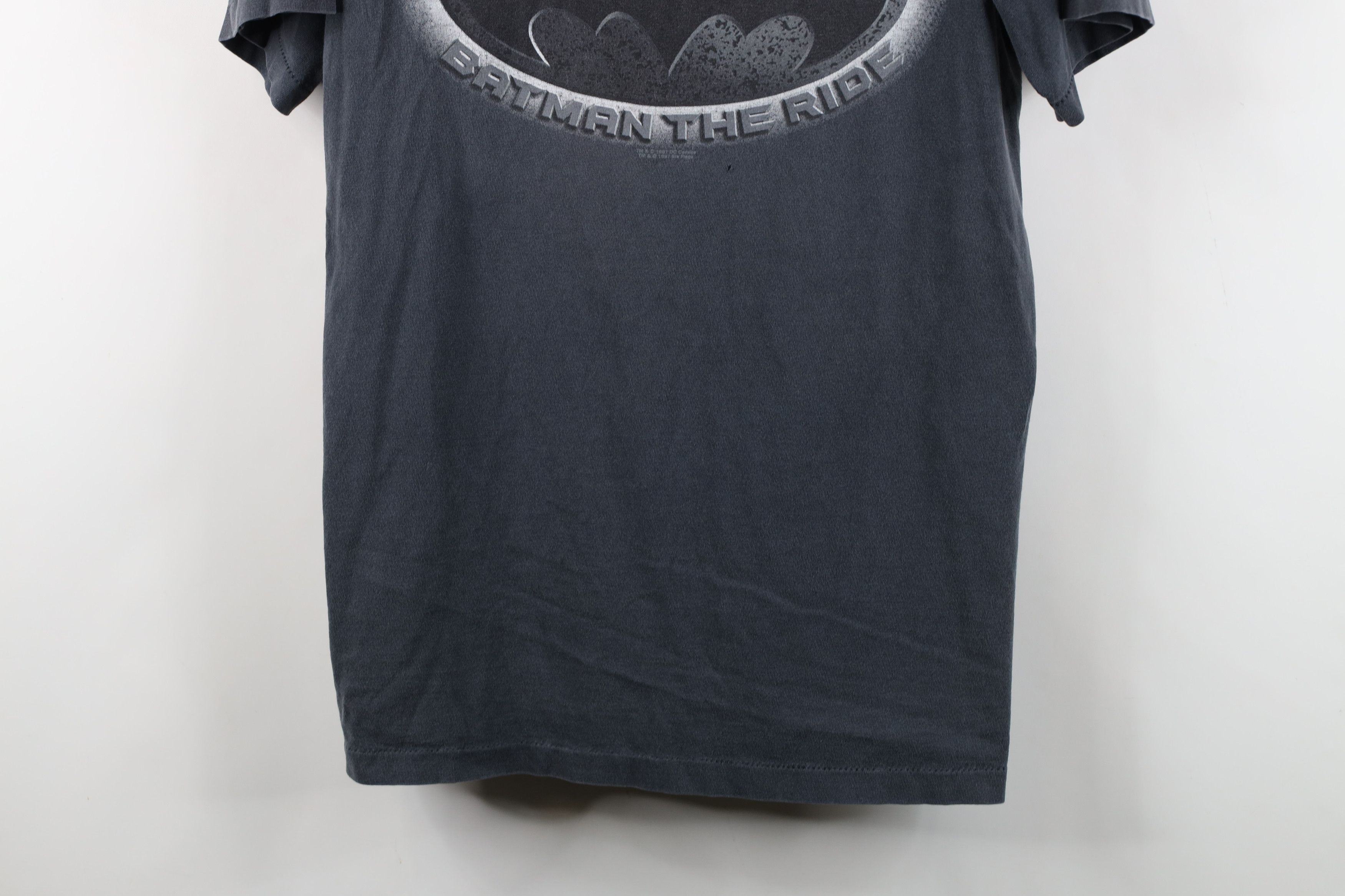 Vintage Vintage 90s Spell Out Six Flags Batman The Ride T-Shirt USA Size US L / EU 52-54 / 3 - 3 Thumbnail