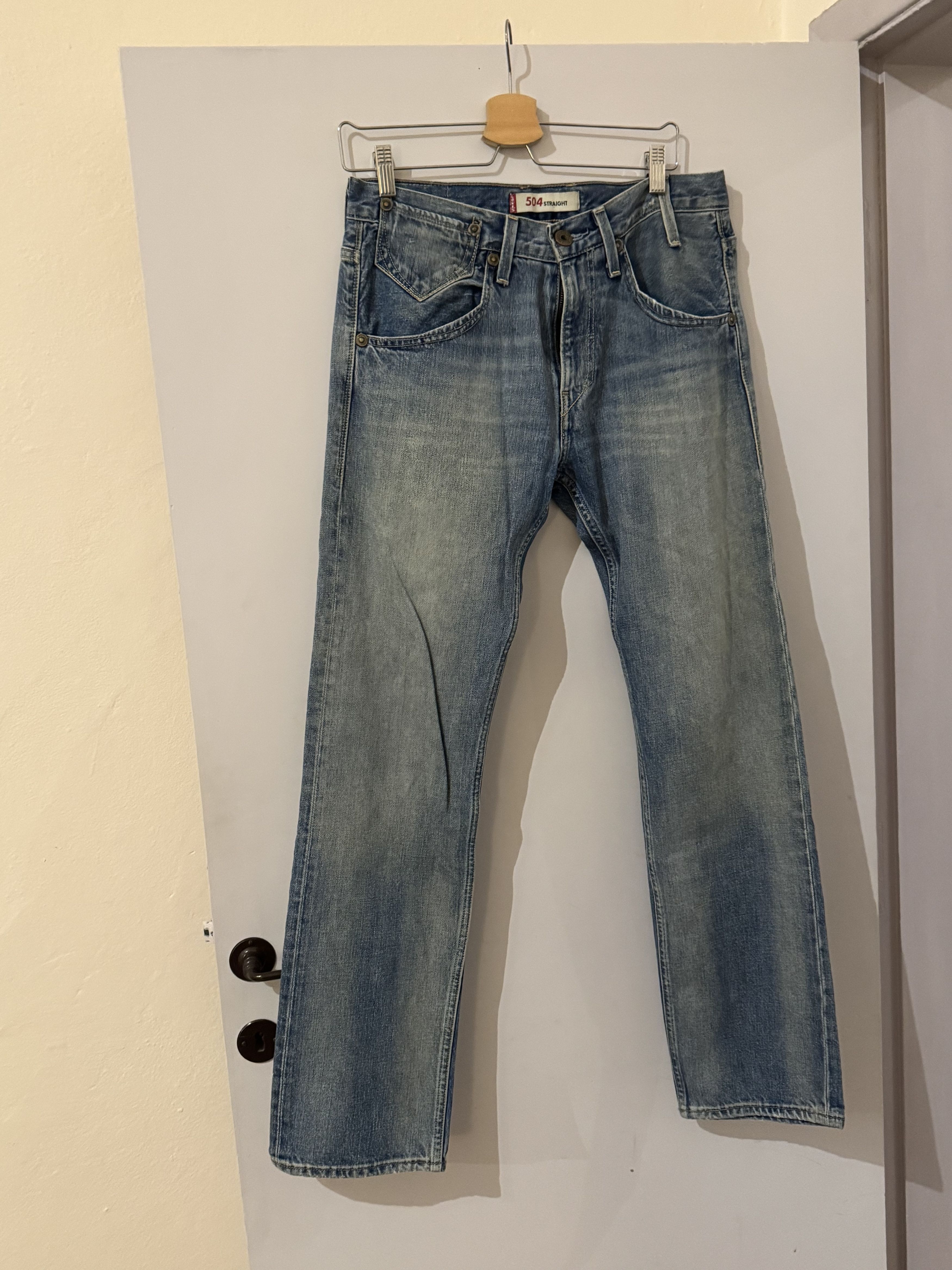 Levi's Levi's - 504 Straight Size US 32 / EU 48 - 1 Thumbnail