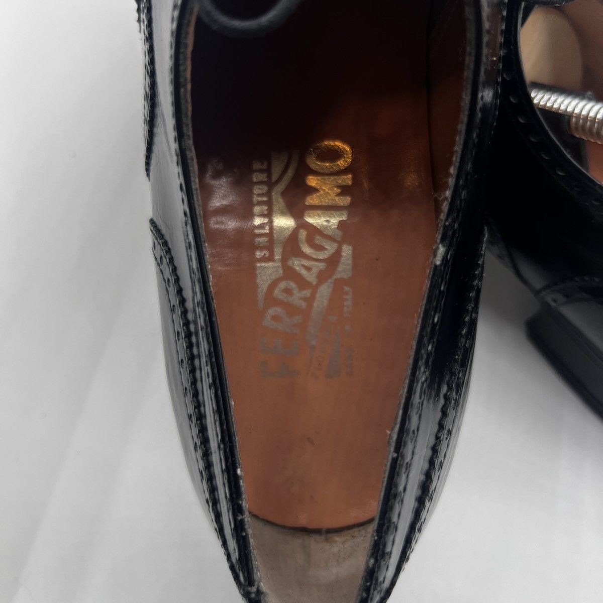 Salvatore Ferragamo Salvatore Ferragamo Men's Leather Wingtip Oxford Brogue Size US 9.5 / EU 42-43 - 9 Thumbnail