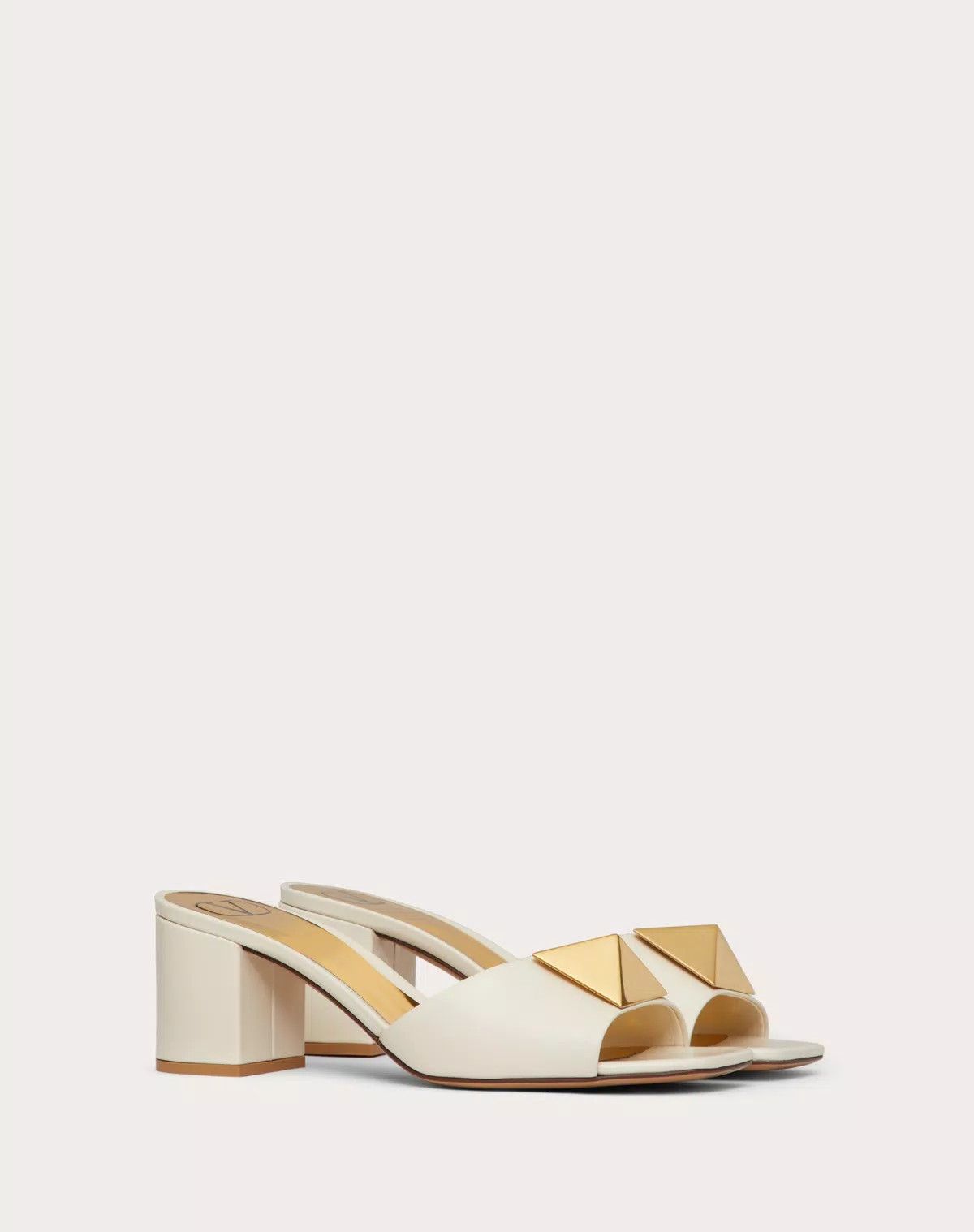 Valentino o1s1wg110625 One Stud Calfskin Slide 60mm in White Size US 5 / IT 35 - 2 Thumbnail