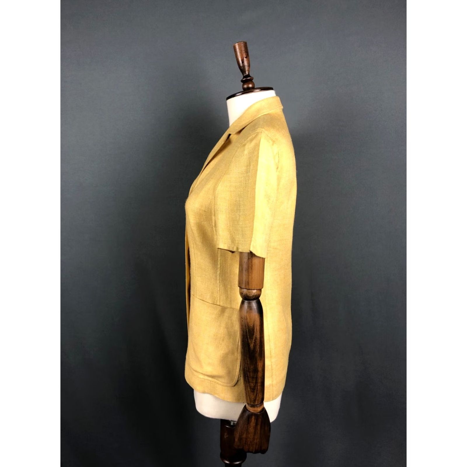 Akris Akris Blazer Jacket Silk Women Size 6 Yellow Blazer Solid Short Sleeve Casual Vintage No Shirt Mens Women Girls Boys Size M / US 6-8 / IT 42-44 - 2 Thumbnail