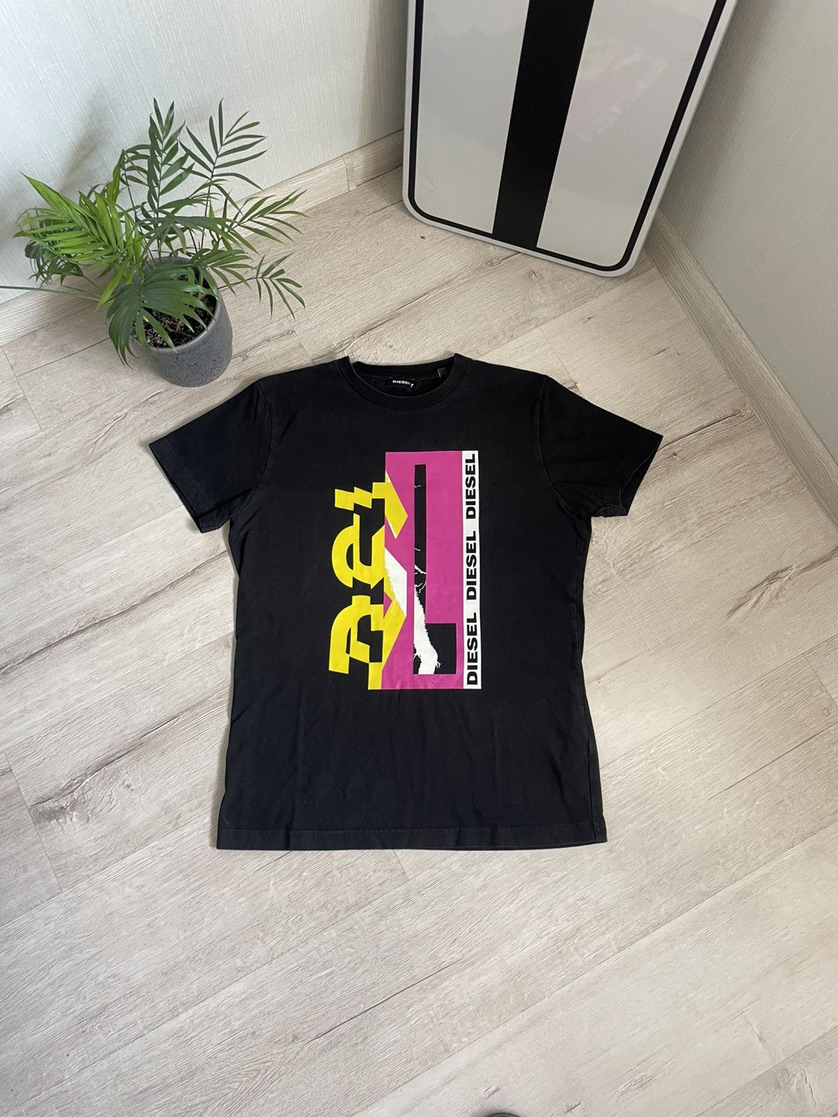 Designer × Diesel Rare Big Logo Diesel Electric Techno T-shirt Size US S / EU 44-46 / 1 - 3 Thumbnail