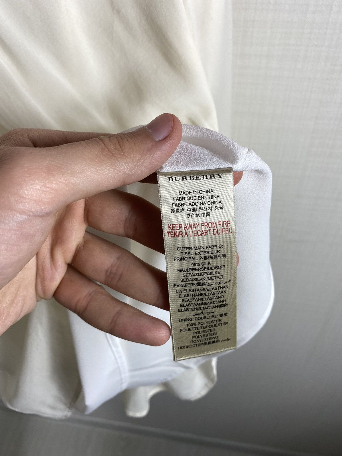 Burberry Burberry Pleated Cross Blouse Size S / US 4 / IT 40 - 9 Thumbnail