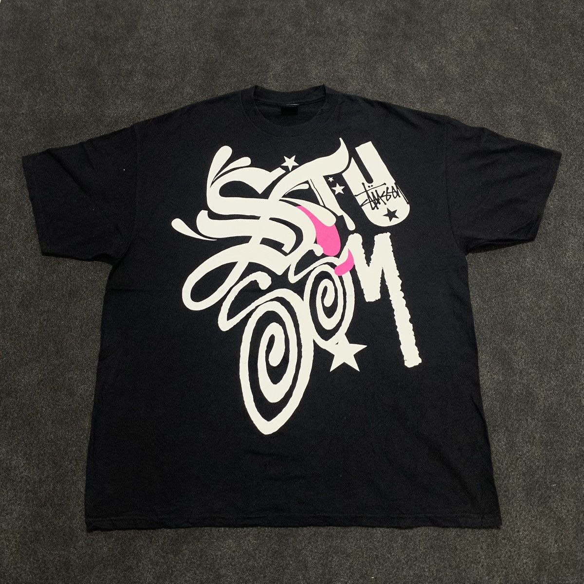 Stussy Vintage Y2K STUSSY Big Logo Graffiti Script T-Shirt Size US XL / EU 56 / 4 - 1 Thumbnail