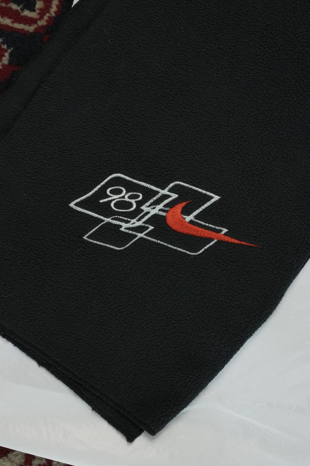 Nike Vintage 1998 Nike Therma fit Fleece Scarf Size ONE SIZE - 2 Thumbnail