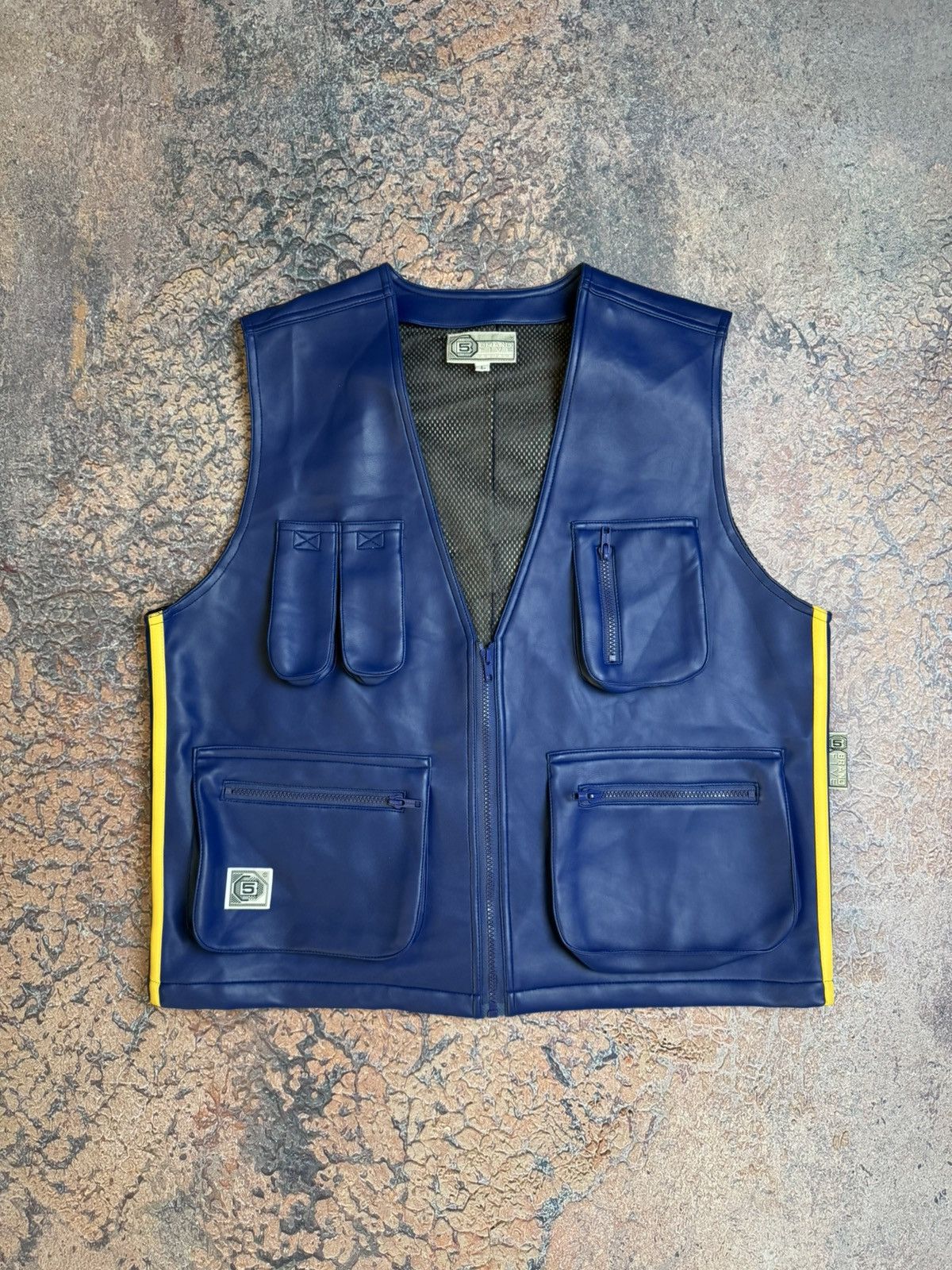 Leather Vintage Y2K Buffalo Leather Biker Vest Size US L / EU 52-54 / 3 - 1 Thumbnail