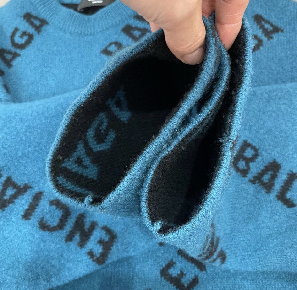 Balenciaga Balenciaga Lake Blue New Full Print Barrage Sweater2412- Size US S / EU 44-46 / 1 - 4 Thumbnail