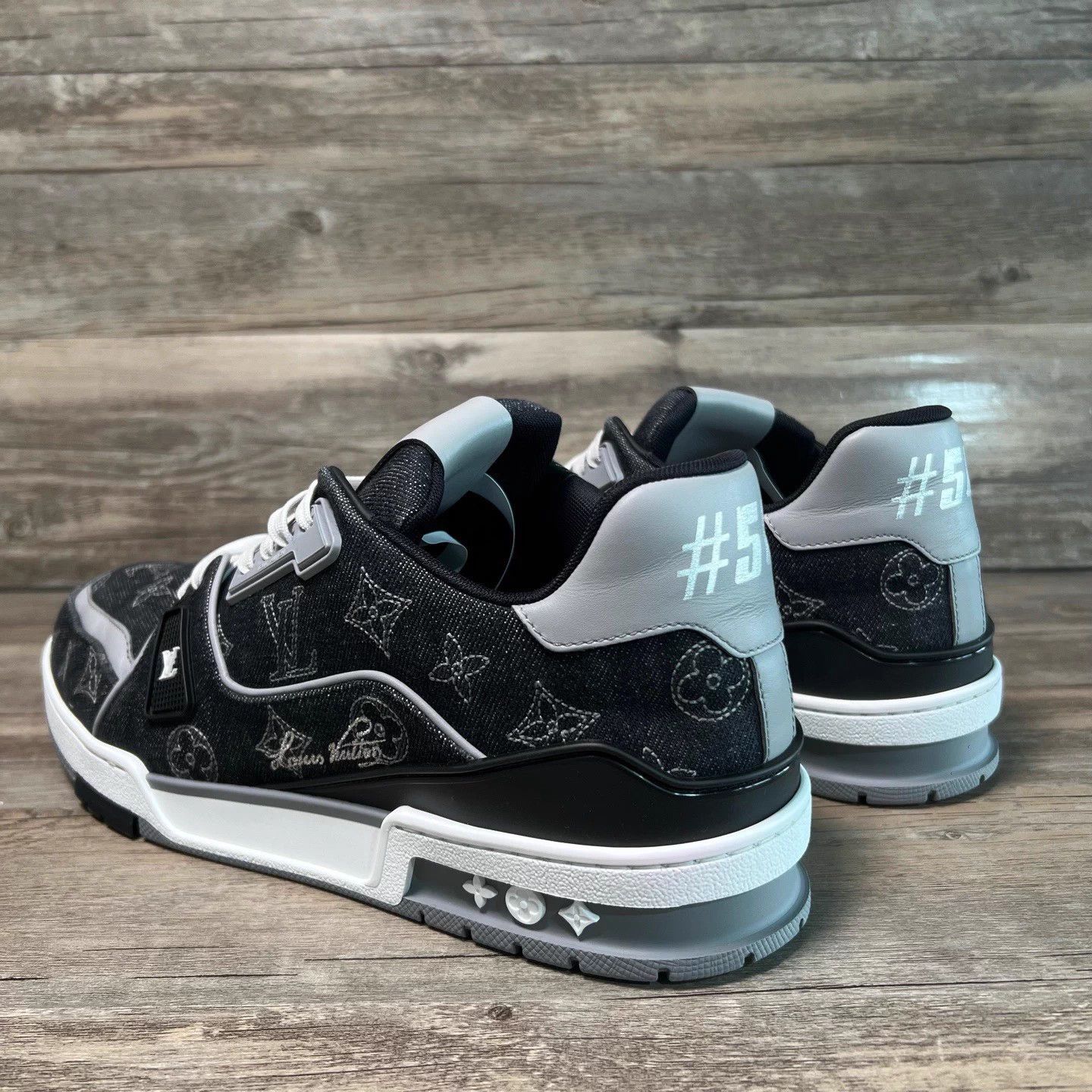 Louis Vuitton LV Trainer 25 Black & White Denim All Over UK10/44 Size US 10 / EU 43 - 4 Thumbnail