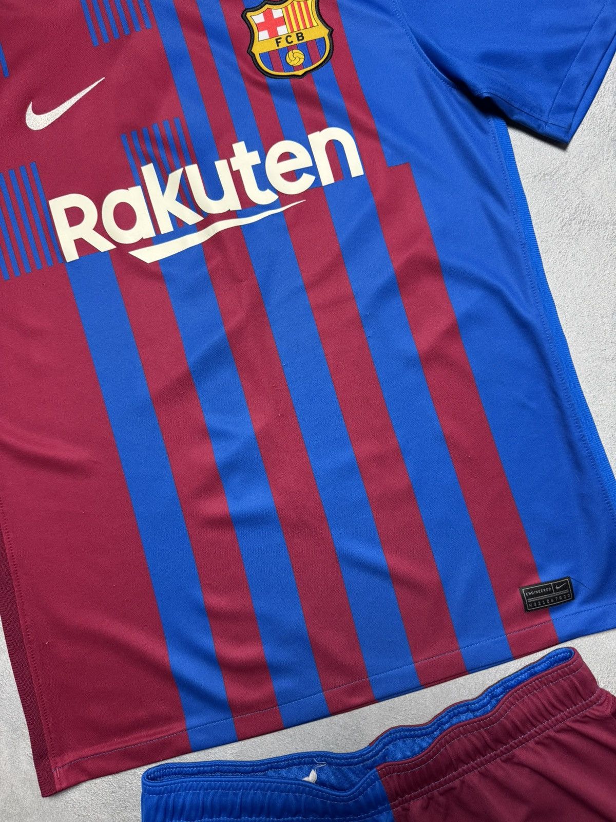 Nike Barcelona 2021 2022 Home Football Shirt Jersey Shorts Nike Size US M / EU 48-50 / 2 - 4 Thumbnail
