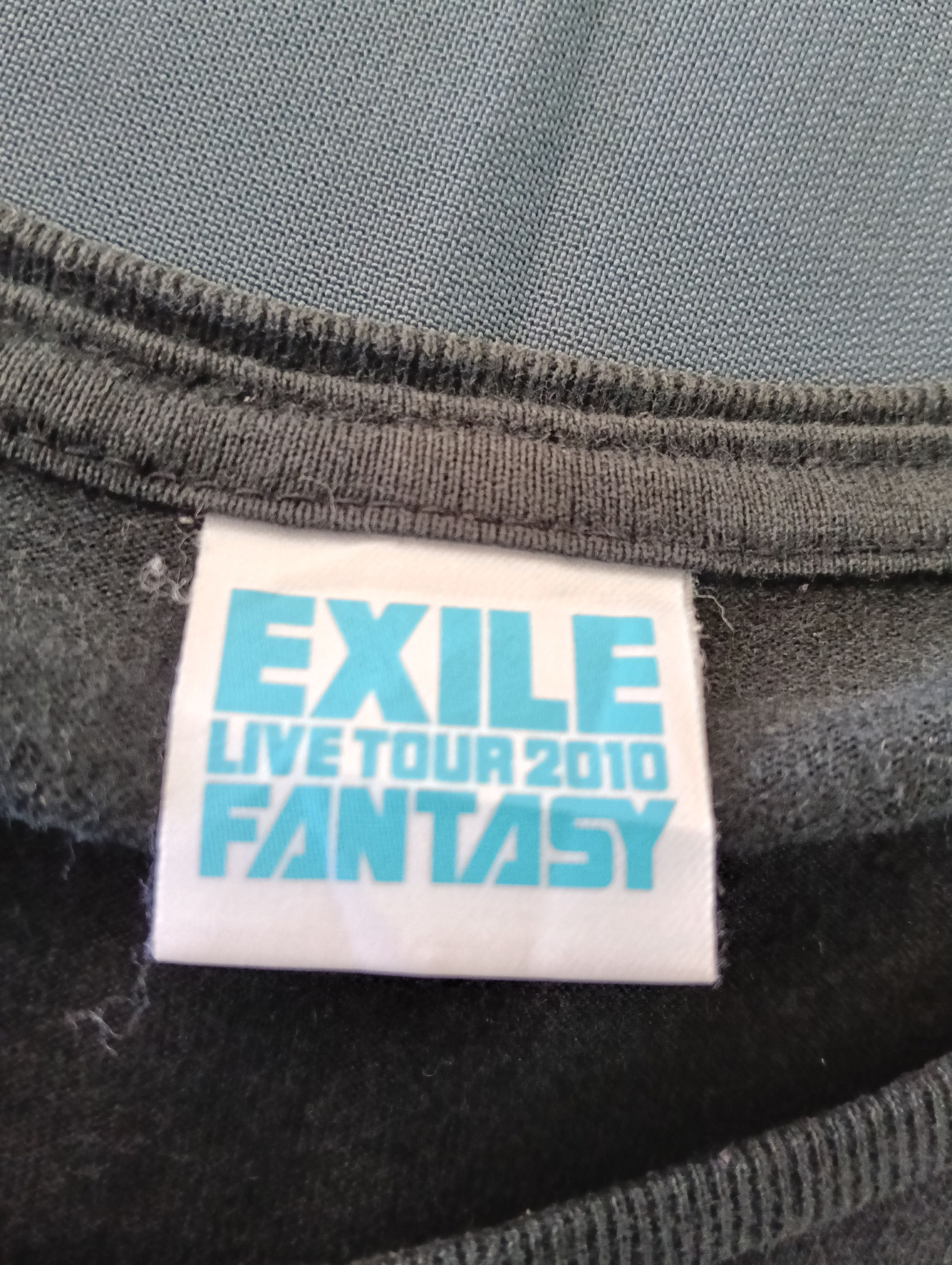 Band Tees Exile tour 2010 fantasy Tshirt Size US M / EU 48-50 / 2 - 6 Thumbnail