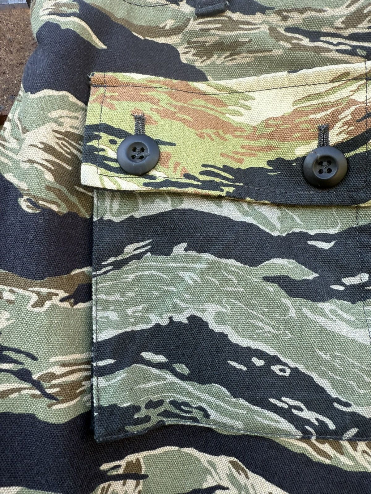 Givenchy Givenchy Tiger Camo Cargo Pants Size US 36 / EU 52 - 5 Thumbnail