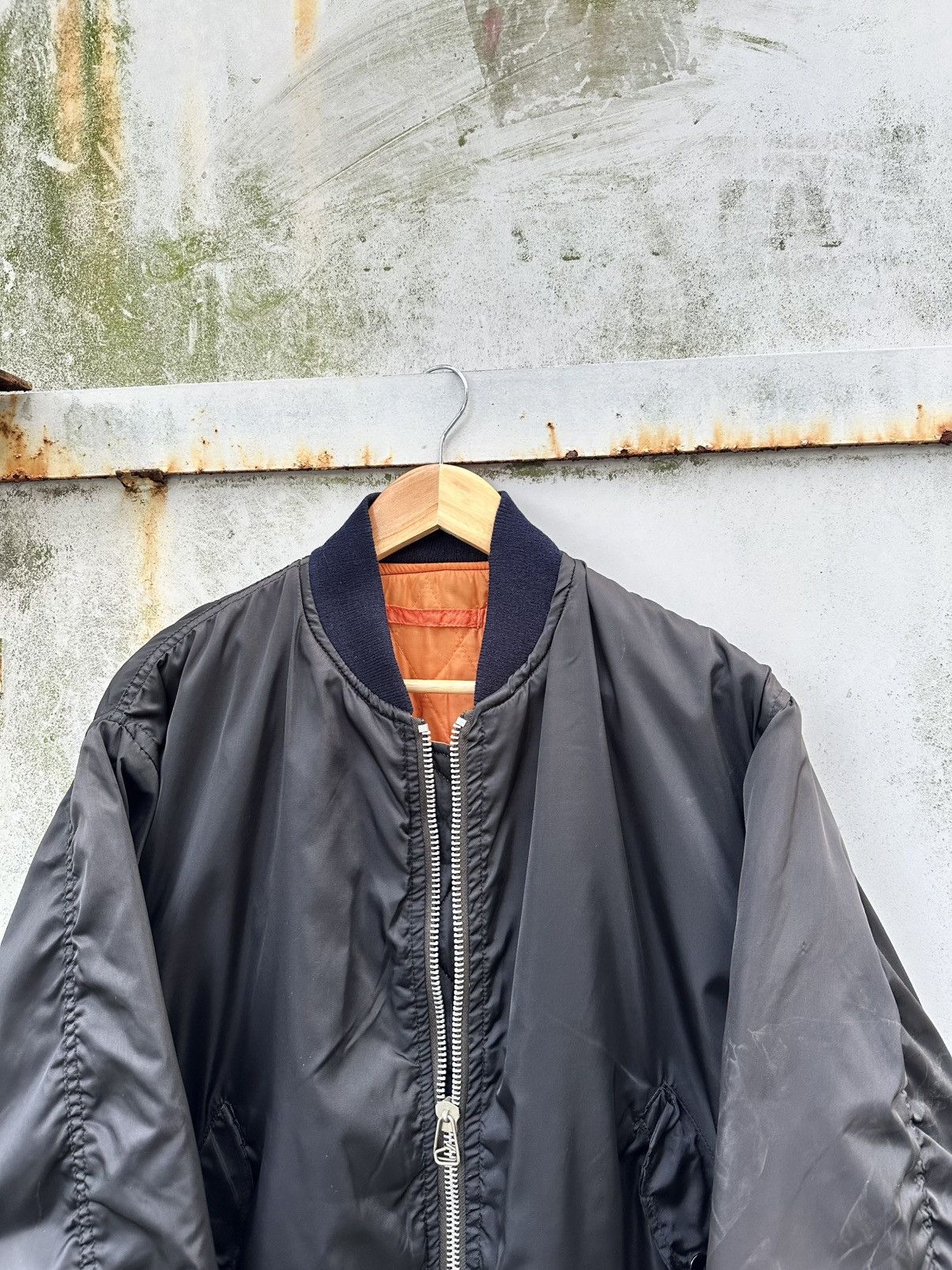 Vintage 🪖Vintage Sun Faded MA-1 Man Intermediate Bomber Jacket Size US L / EU 52-54 / 3 - 4 Thumbnail
