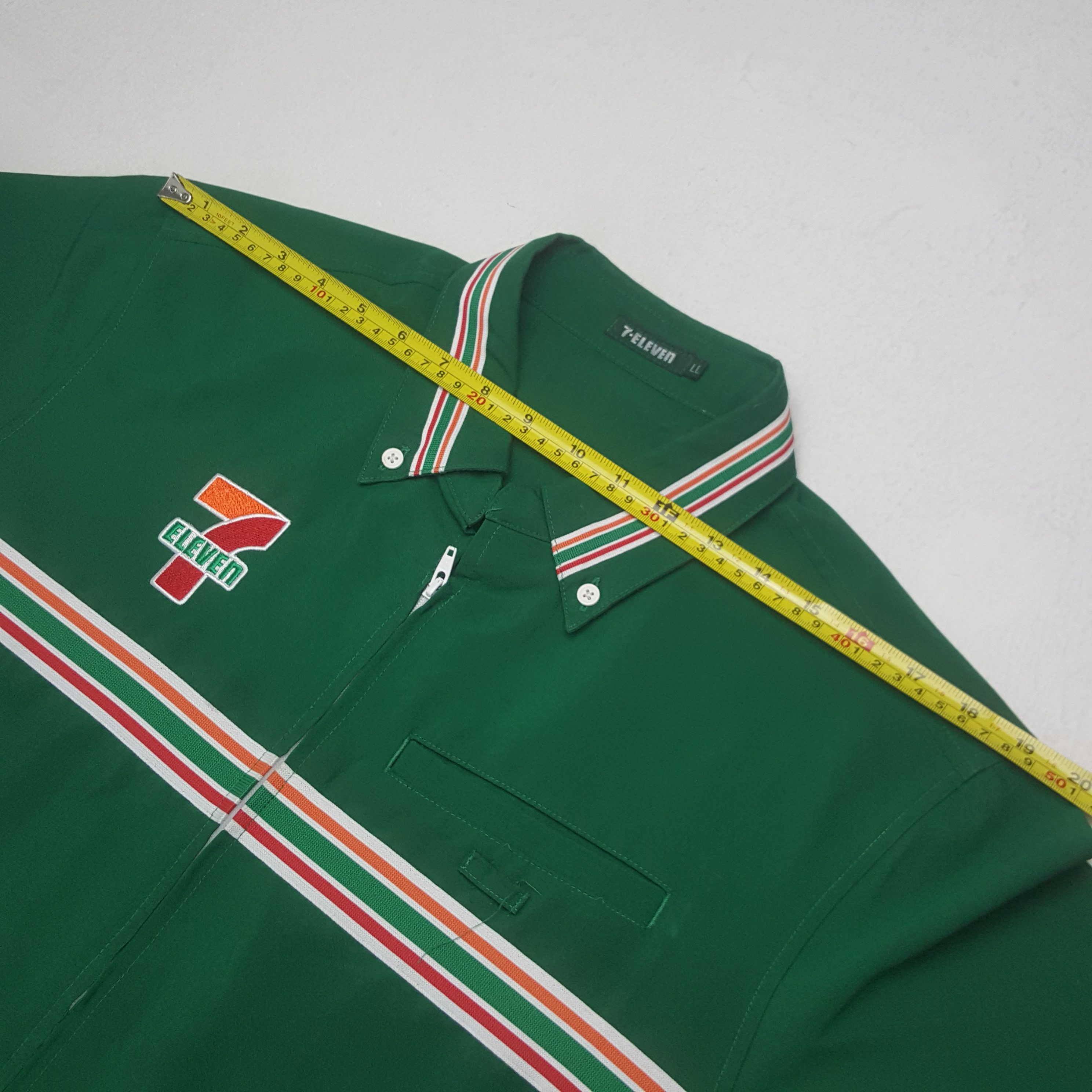 Japanese Brand Vintage 7 Eleven Embroidery Logo Worker Uniform Jacket Size US XL / EU 56 / 4 - 6 Thumbnail