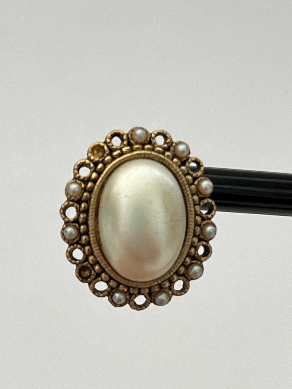 Other 1990s Faux Pearl Clip On Earrings Size ONE SIZE - 2 Thumbnail