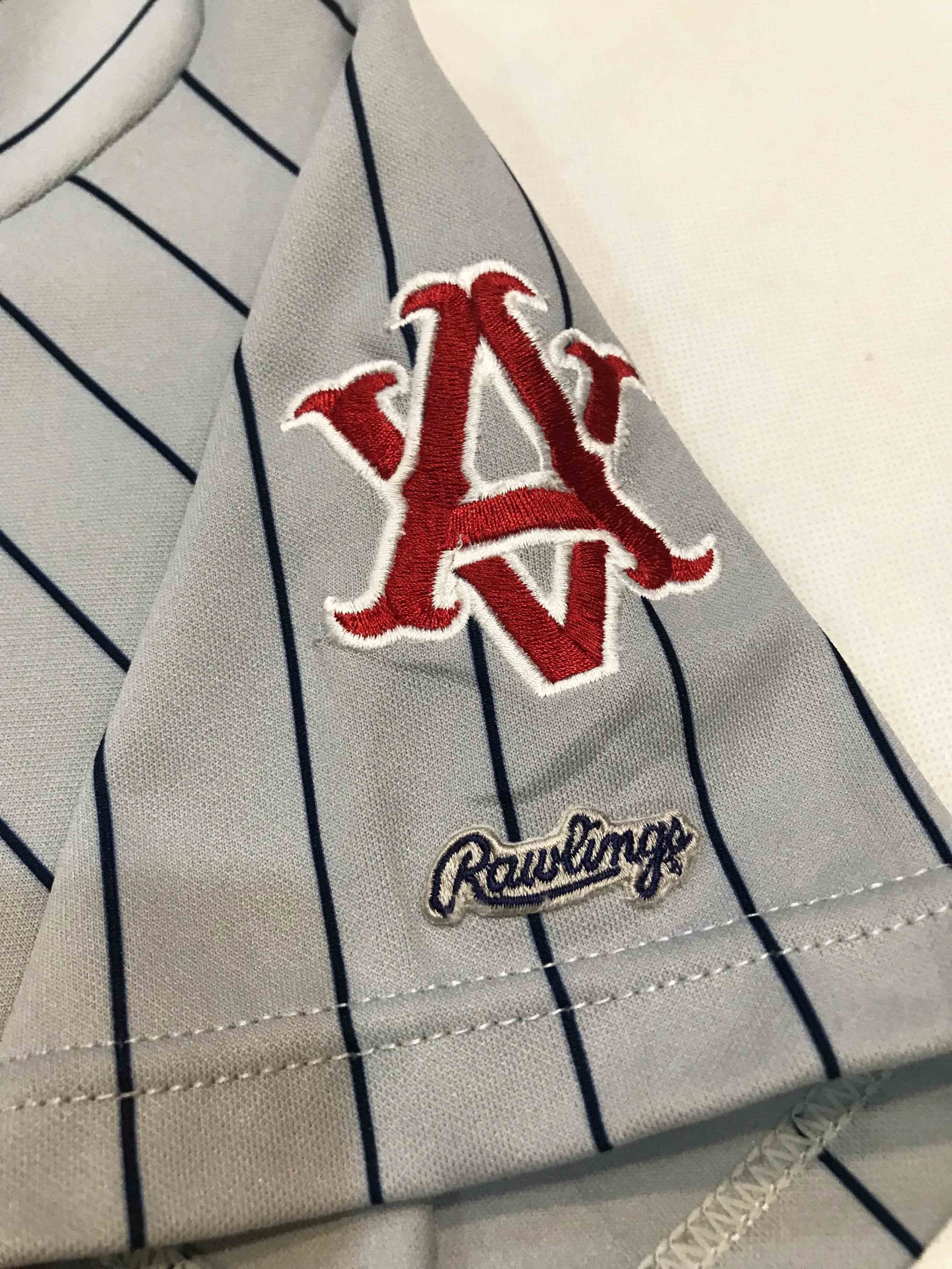 Other Vintage Rawlings MLB Minnesota Twins #8 Baseball Jersey Size US L / EU 52-54 / 3 - 7 Thumbnail