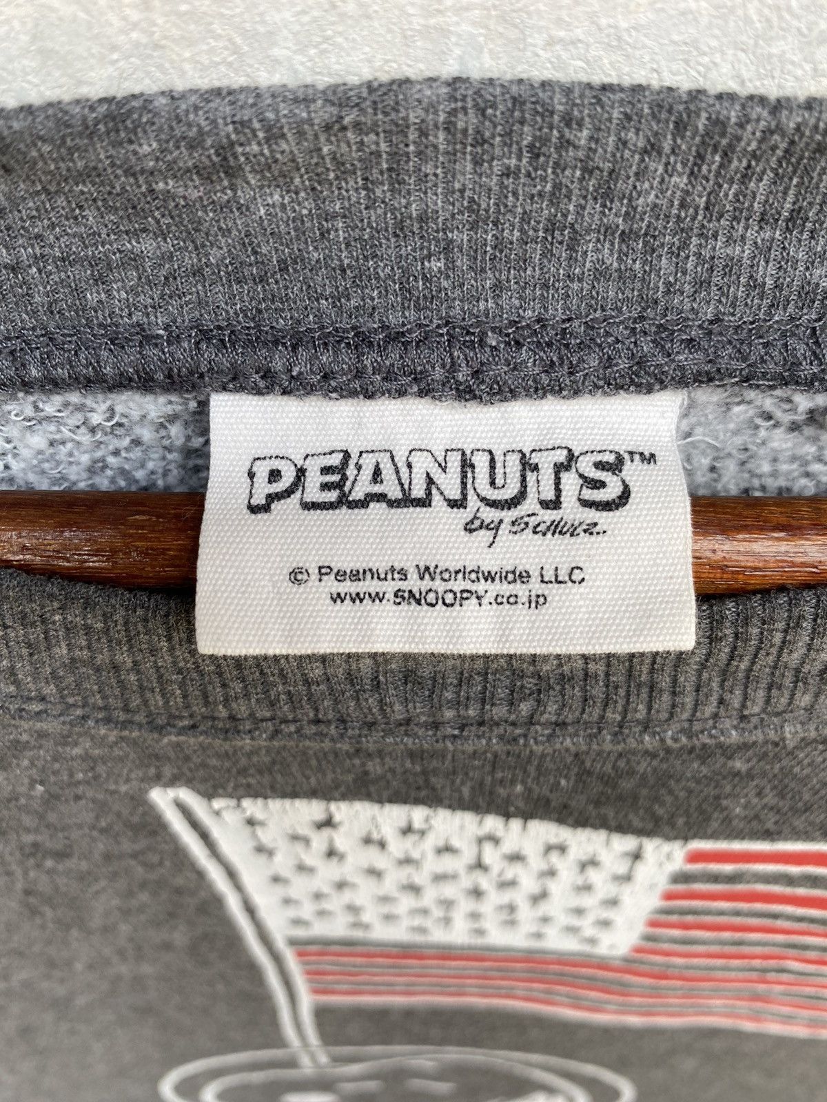 Peanuts Vintage Snoopy Astronaut Sweatshirt Peanuts Jumper Size L Size US L / EU 52-54 / 3 - 9 Thumbnail