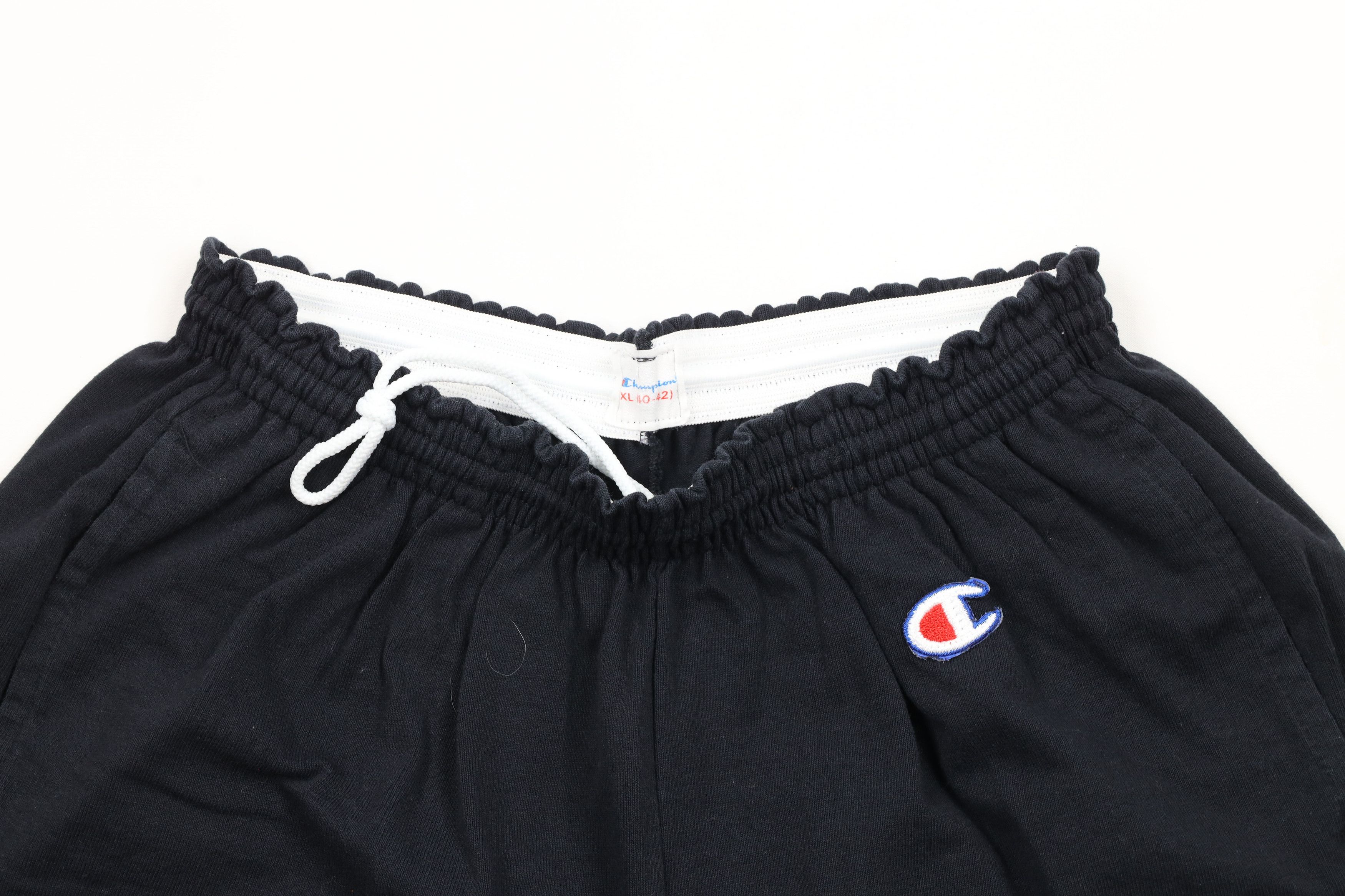 Champion × Vintage Vintage 90s Champion Spell Out Above Knee Shorts Black Size US 36 / EU 52 - 2 Thumbnail