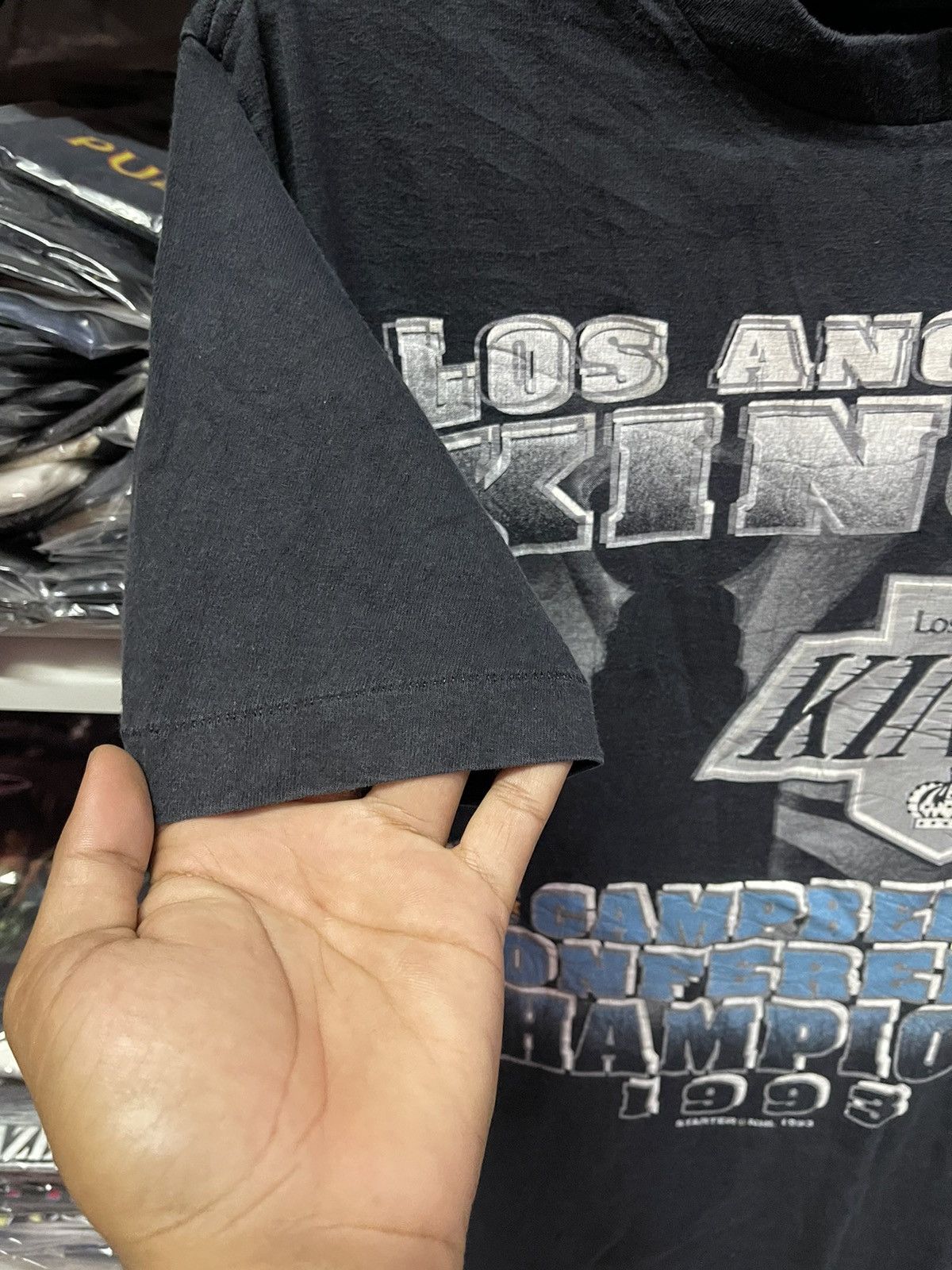 NHL Vintage 90s NHL Los Angeles Kings🔥🔥🔥 Size US M / EU 48-50 / 2 - 10 Thumbnail