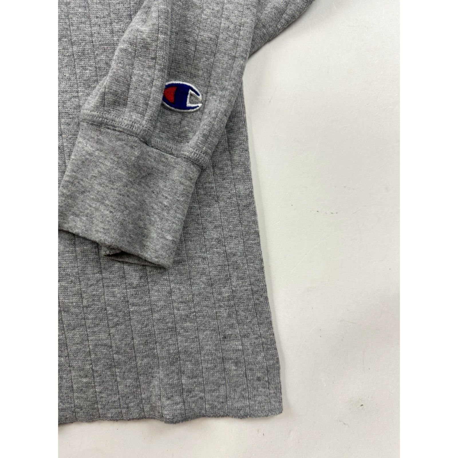 Champion VINTAGE Champion Shirt Mens XL Gray Long Sleeve Crew Neck USA Made Size US XL / EU 56 / 4 - 2 Thumbnail