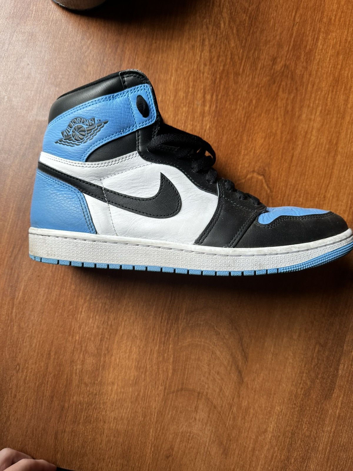 Jordan Brand Jordan 1 OG High Blue Size US 10.5 / EU 43-44 - 4 Thumbnail