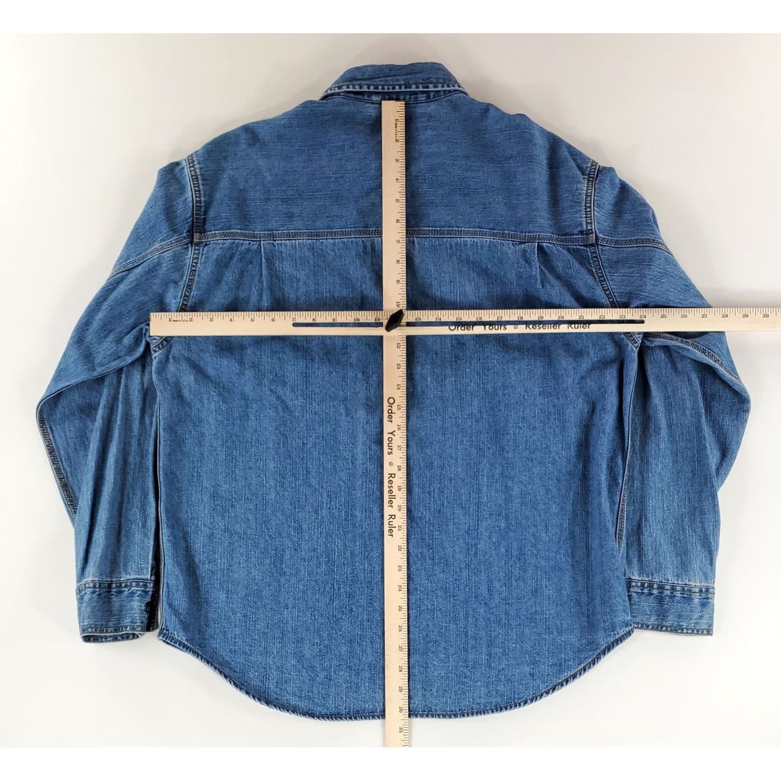 Levi's Levi's Denim Shirt Blue Long Sleeve Mens L / Levi Strauss / Metal Buttons / Regular Fit Size US L / EU 52-54 / 3 - 8 Thumbnail