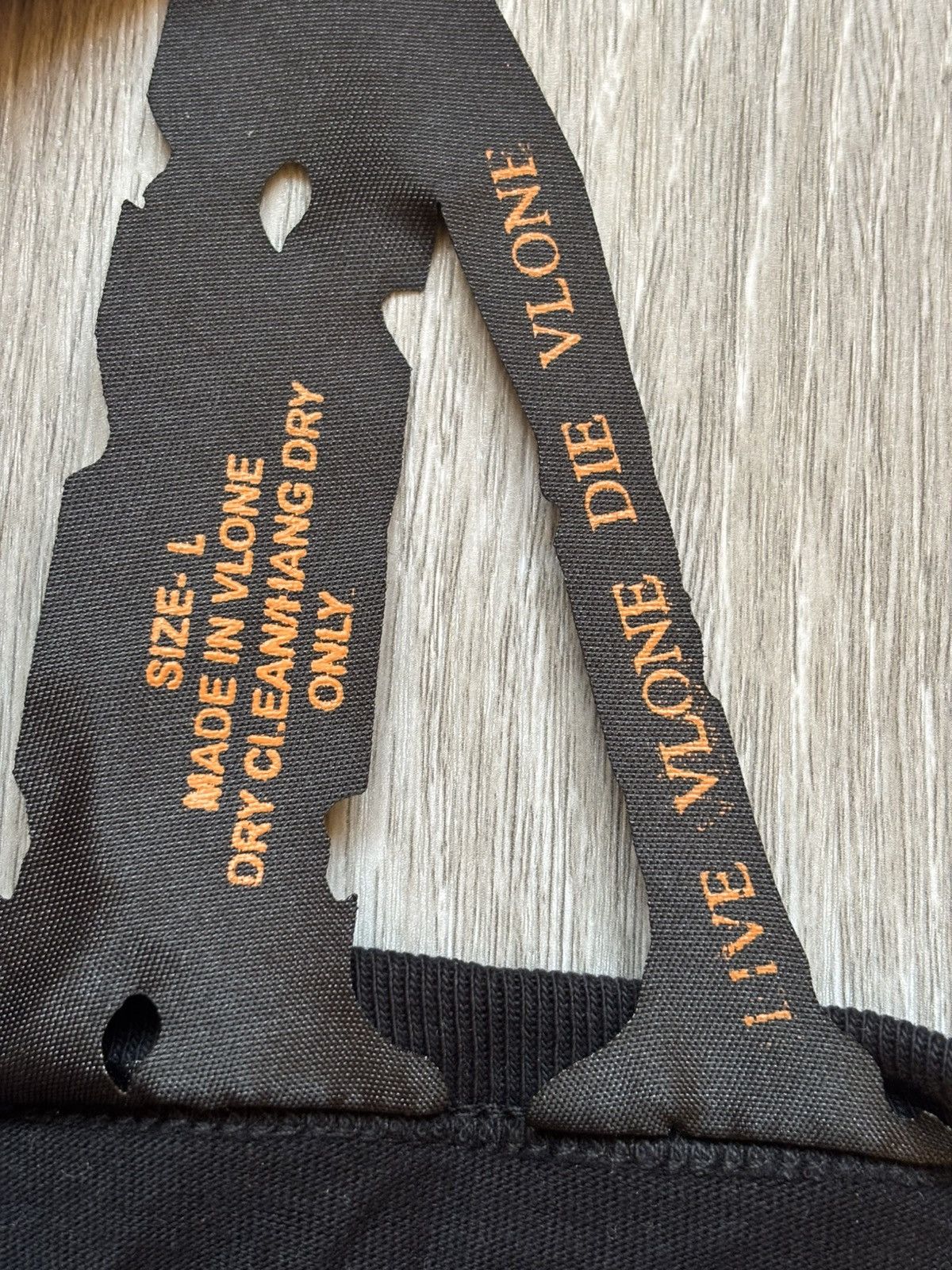 Vlone Vlone Rhinestone Friends Tee Size US L / EU 52-54 / 3 - 5 Thumbnail