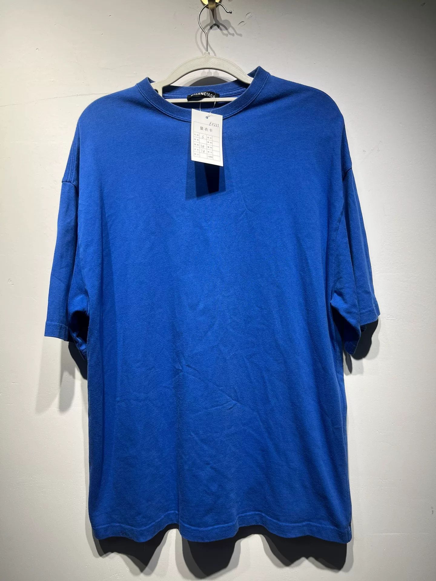 Balenciaga Balenciaga Retro Printed Blue T-Shirt S Men Size US S / EU 44-46 / 1 - 1 Thumbnail