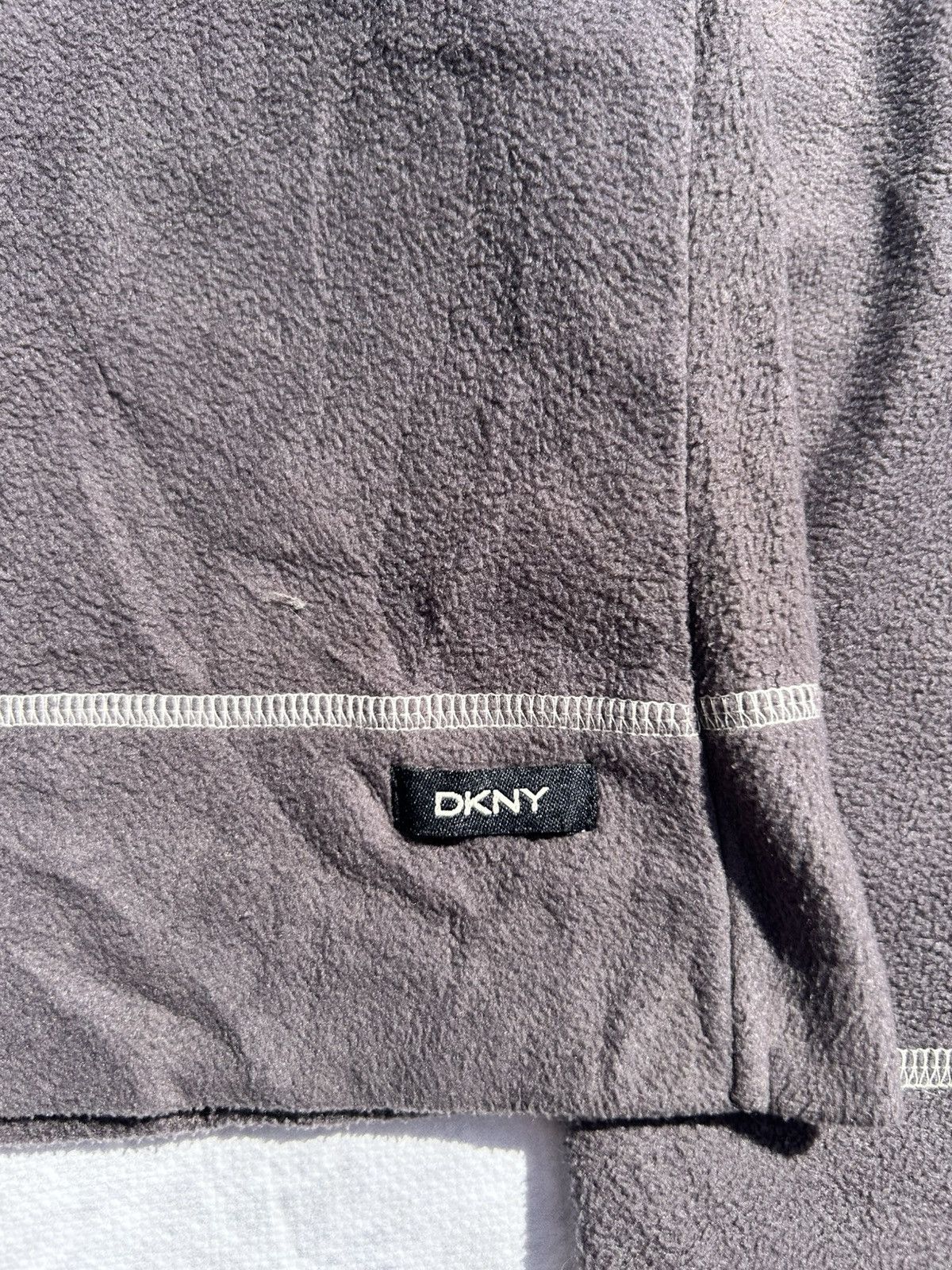 DKNY DKNY Donna Karan New York V-Neck Jumper Sweater Women Size M Size M / US 6-8 / IT 42-44 - 3 Thumbnail