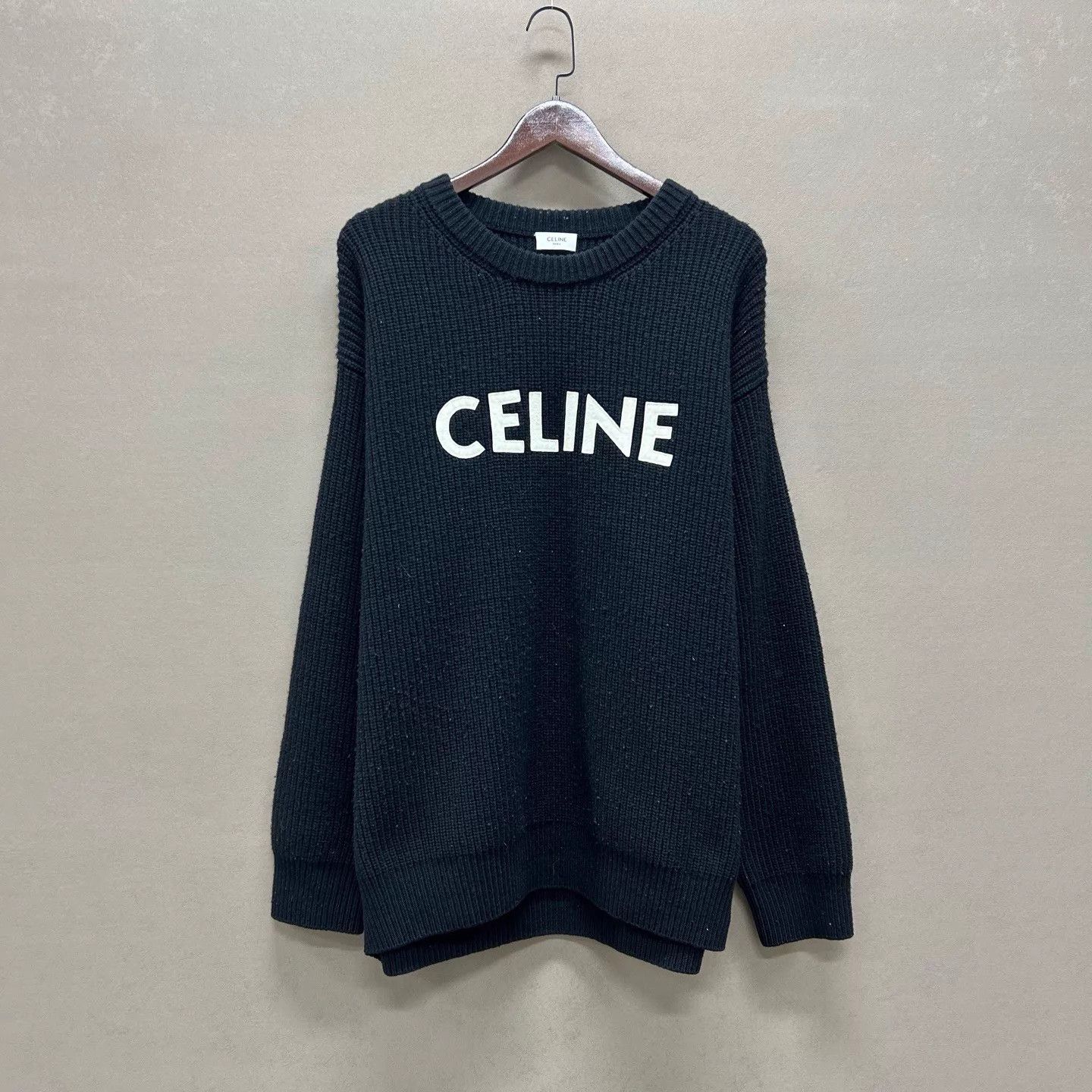 Celine CELINE Logo Embroidered Crewneck Pullover S 99New Size US S / EU 44-46 / 1 - 1 Thumbnail