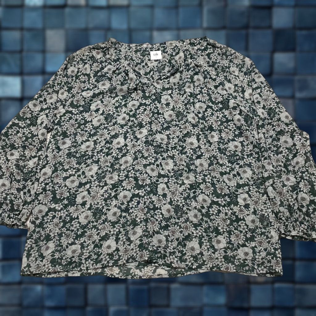 Vintage Cabi Shirt Womens Small Gray Black Floral V Neck Long Sleeve Chiffon Blouse Size S / US 4 / IT 40 - 1 Thumbnail