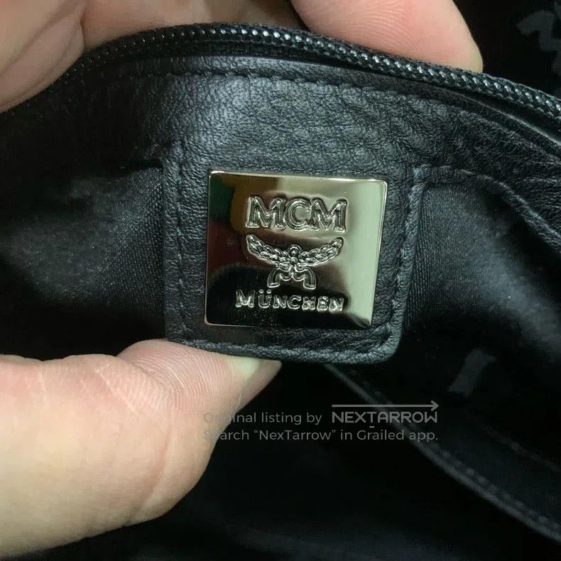 MCM MCM Black Studded Travel Handbag Crossbody. Size ONE SIZE - 7 Thumbnail