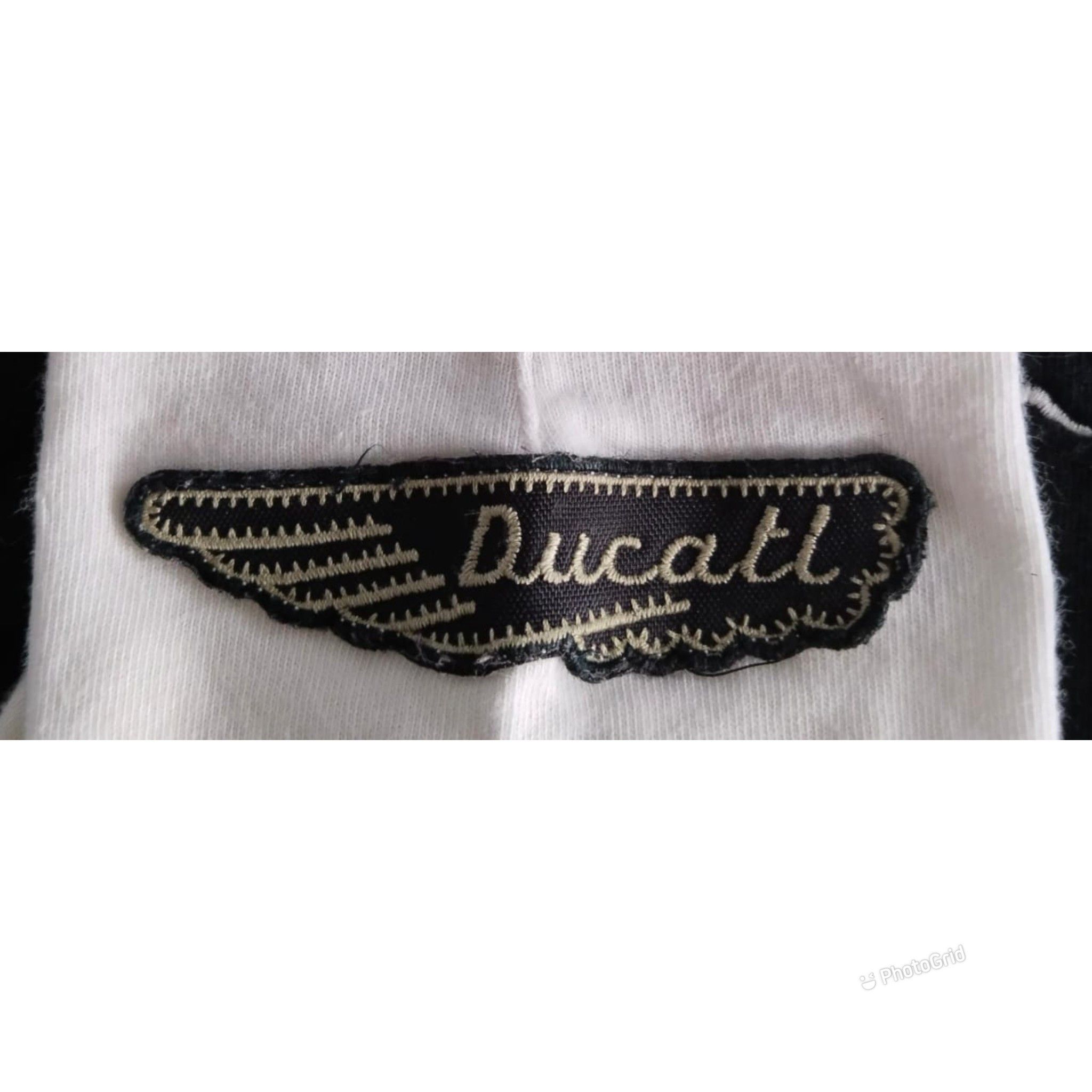 Ducati Ducati Long Sleeve T-Shirt Size US M / EU 48-50 / 2 - 3 Thumbnail