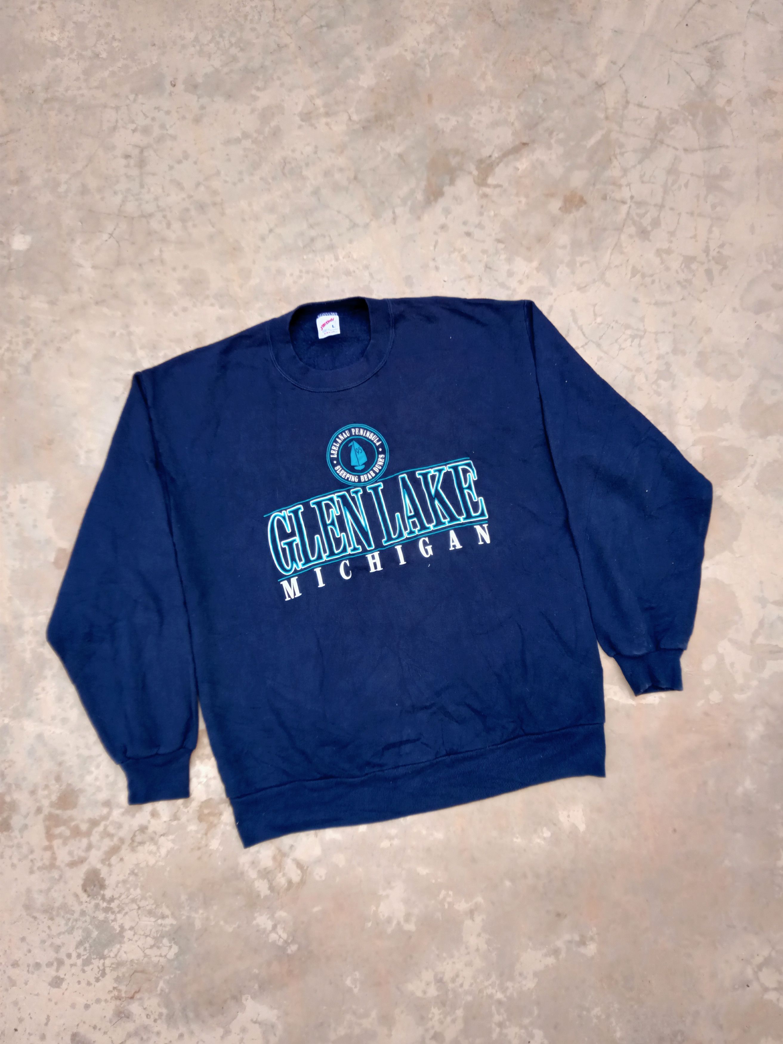 VINTAGE 90S SWEATSHIRT