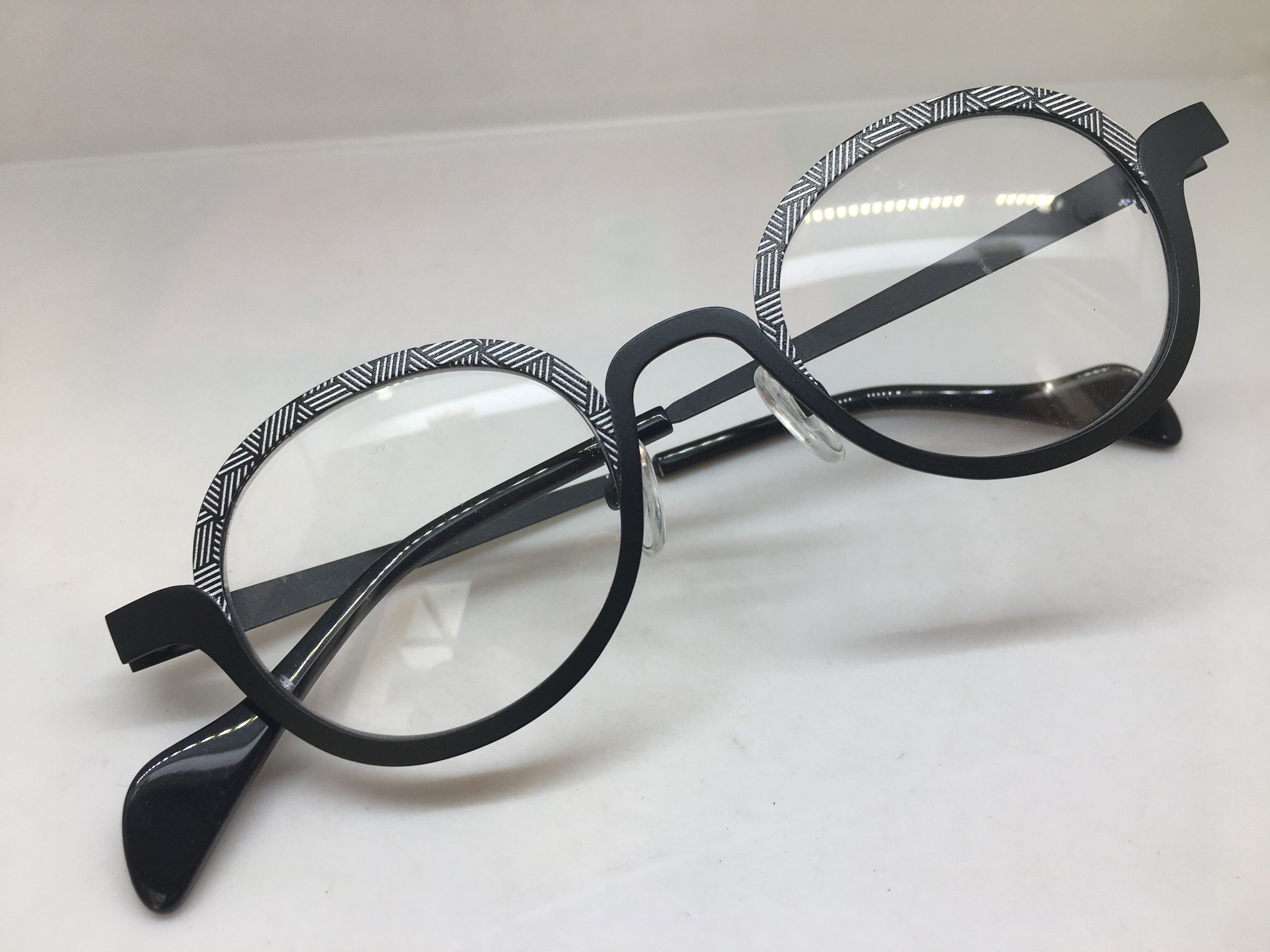 Other Op Art Eyeglasses Unisex Frame Size ONE SIZE - 5 Thumbnail