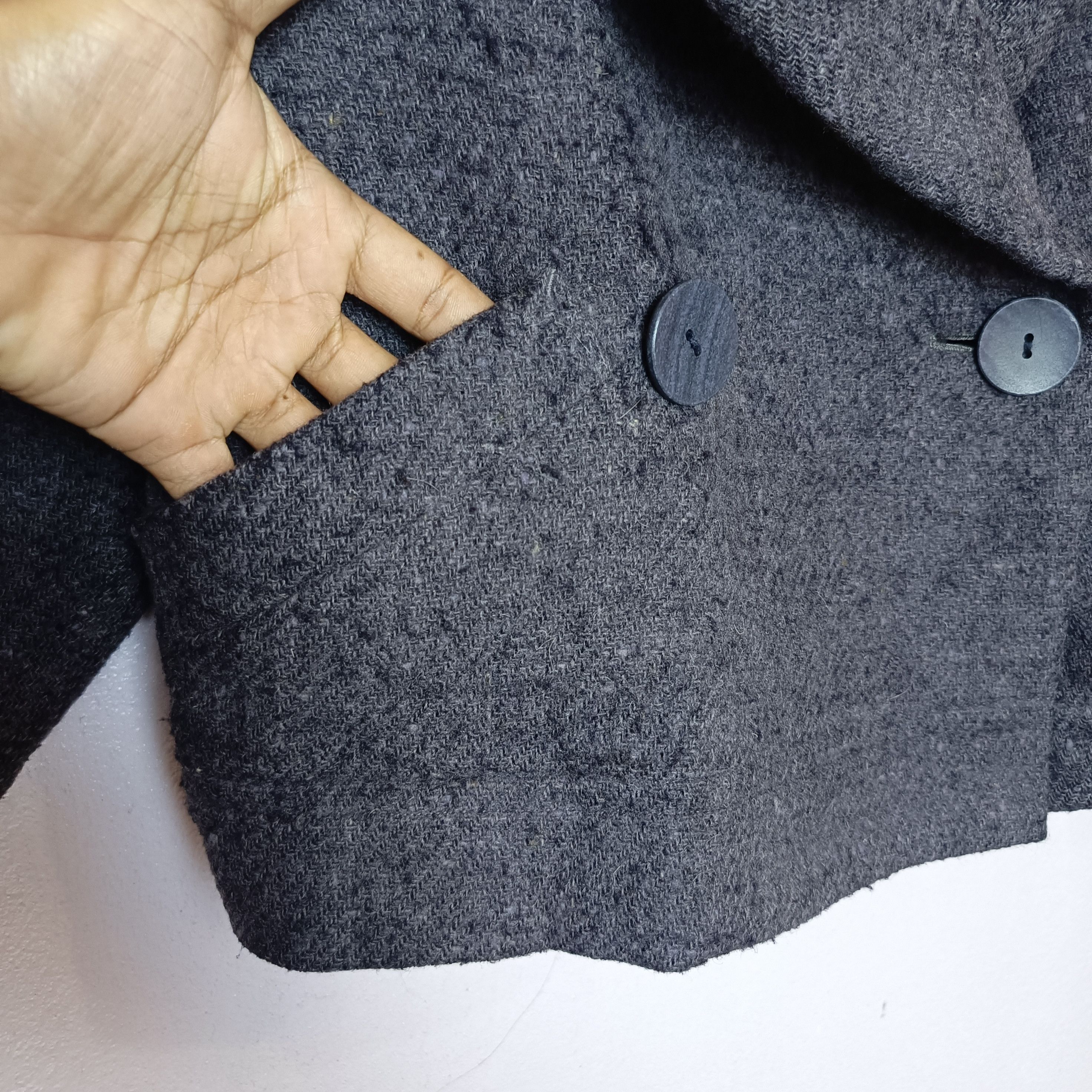Issey Miyake Plantation Issey Miyake Wool-Blend Hooded Cropped Jacket Size M / US 6-8 / IT 42-44 - 4 Thumbnail