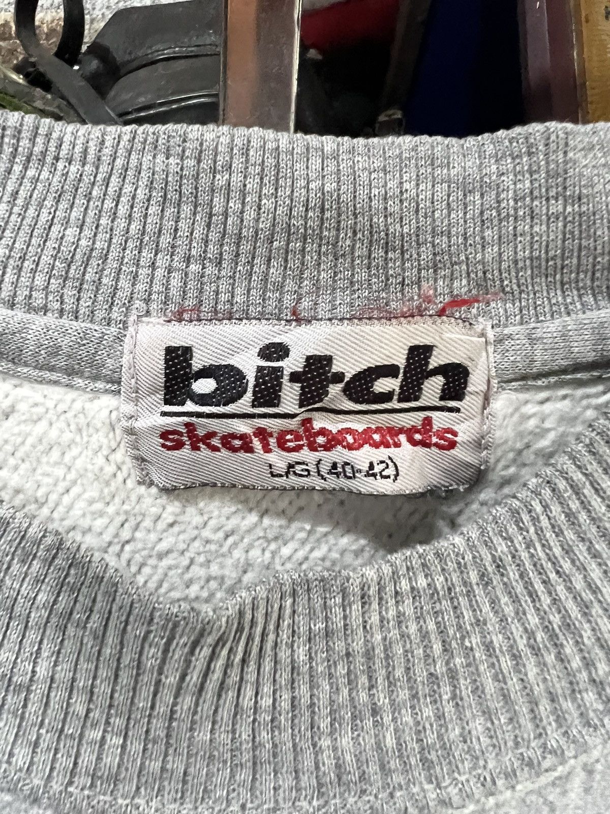 Girl Skateboards 🔥Vintage Bitch Skateboards Crewneck Sweatshirt Size US L / EU 52-54 / 3 - 10 Thumbnail